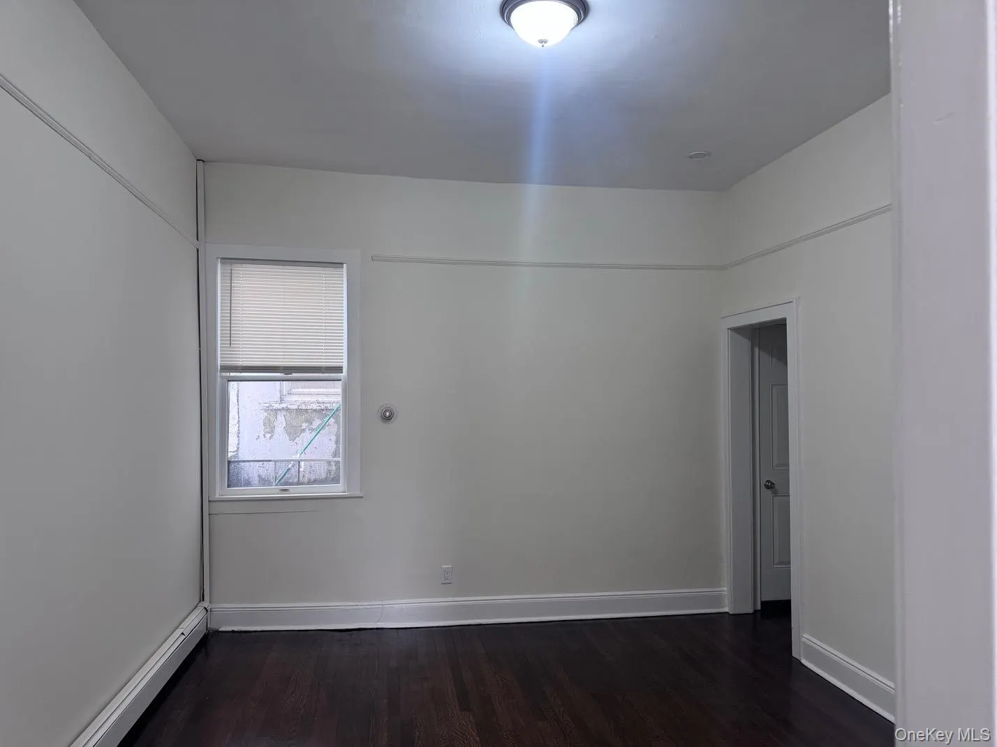 62 Jerusalem Avenue, Oyster Bay, NY, 1 Bedroom Bedrooms, 4 Rooms Rooms,1 BathroomBathrooms,Residential Lease,For Rent,Jerusalem,0,967553 62 Jerusalem Avenue, Oyster Bay, NY, 1 Bedroom Bedrooms, 4 Rooms Rooms,1 BathroomBathrooms,Residential Lease,For Rent,Jerusalem,0,967553