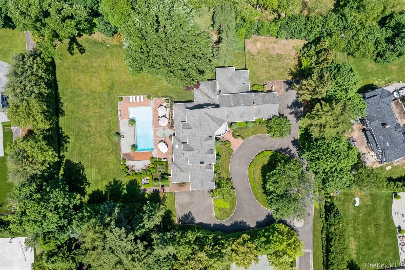 85 Eleventh Street, Hempstead, NY, 7 Bedrooms Bedrooms, 16 Rooms Rooms,6 BathroomsBathrooms,Residential,For Rent,Eleventh,0,967556 85 Eleventh Street, Hempstead, NY, 7 Bedrooms Bedrooms, 16 Rooms Rooms,6 BathroomsBathrooms,Residential,For Rent,Eleventh,0,967556