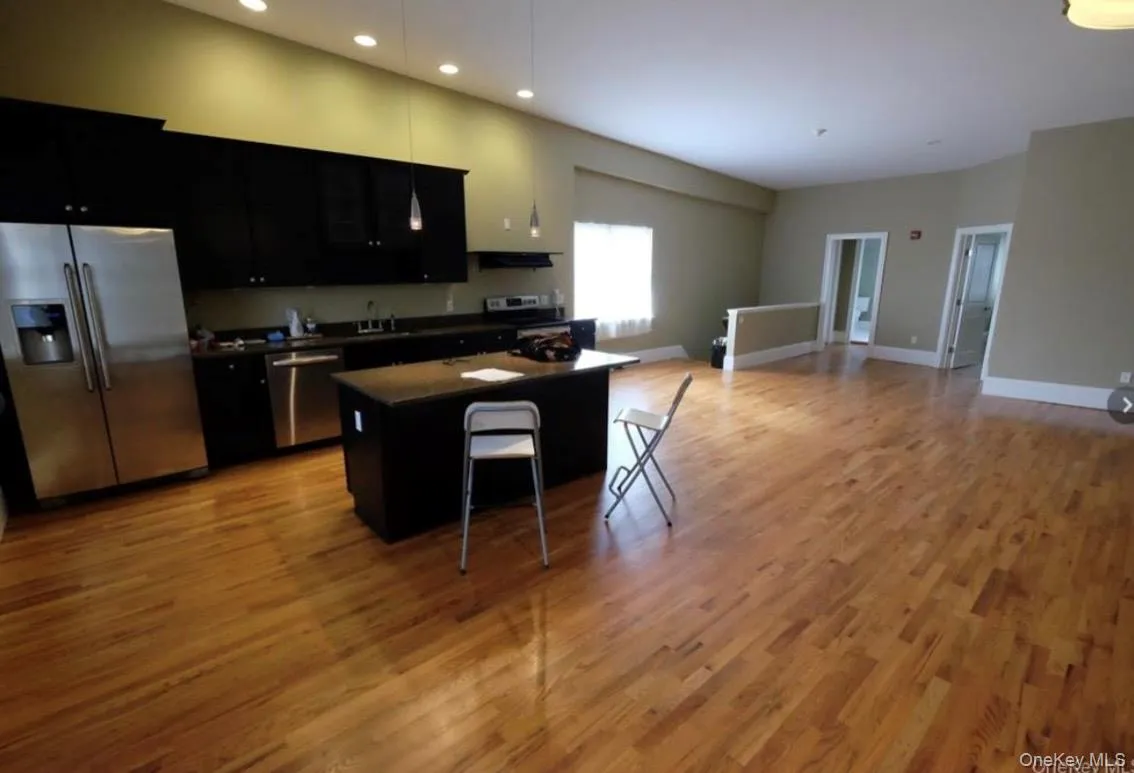 179 Main Street, Beacon, NY, 1 Bedroom Bedrooms, 3 Rooms Rooms,1 BathroomBathrooms,Residential Lease,For Rent,Main,0,967564 179 Main Street, Beacon, NY, 1 Bedroom Bedrooms, 3 Rooms Rooms,1 BathroomBathrooms,Residential Lease,For Rent,Main,0,967564