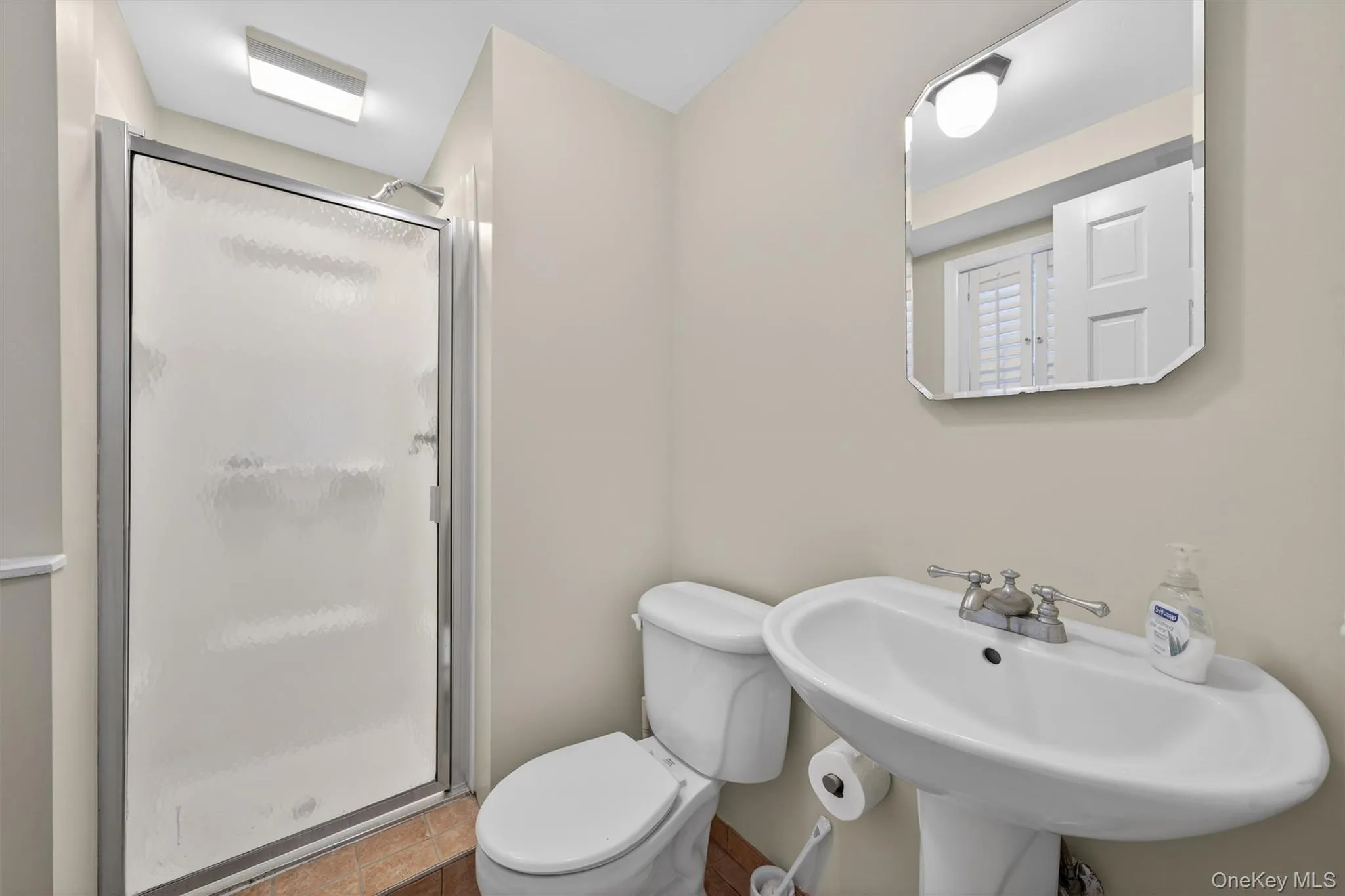 9 Eros Drive, Ramapo, NY, 4 Bedrooms Bedrooms, 8 Rooms Rooms,2 BathroomsBathrooms,Residential Sale,For Rent,Eros,0,967566 9 Eros Drive, Ramapo, NY, 4 Bedrooms Bedrooms, 8 Rooms Rooms,2 BathroomsBathrooms,Residential Sale,For Rent,Eros,0,967566