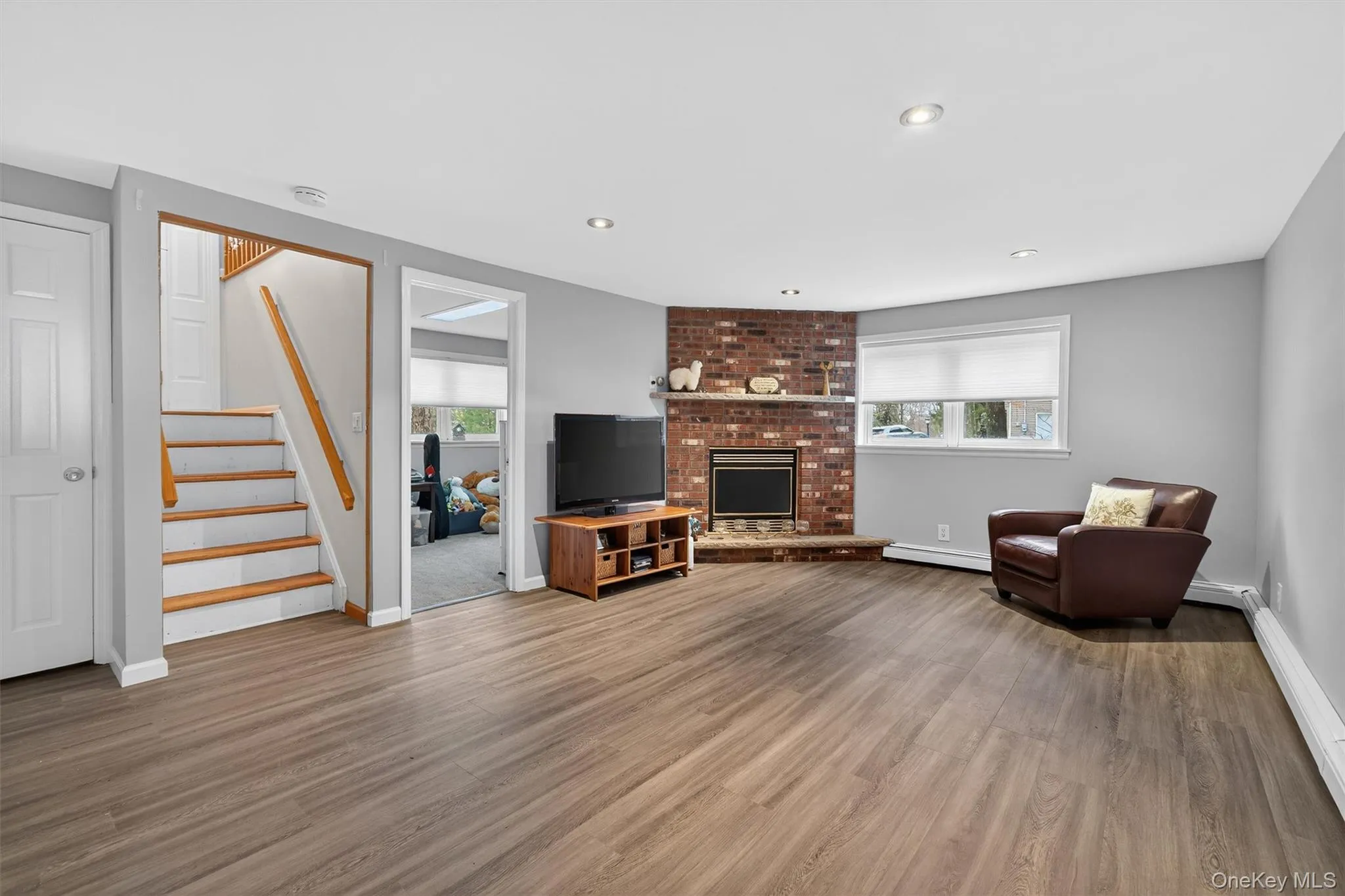 9 Eros Drive, Ramapo, NY, 4 Bedrooms Bedrooms, 8 Rooms Rooms,2 BathroomsBathrooms,Residential Sale,For Rent,Eros,0,967566 9 Eros Drive, Ramapo, NY, 4 Bedrooms Bedrooms, 8 Rooms Rooms,2 BathroomsBathrooms,Residential Sale,For Rent,Eros,0,967566