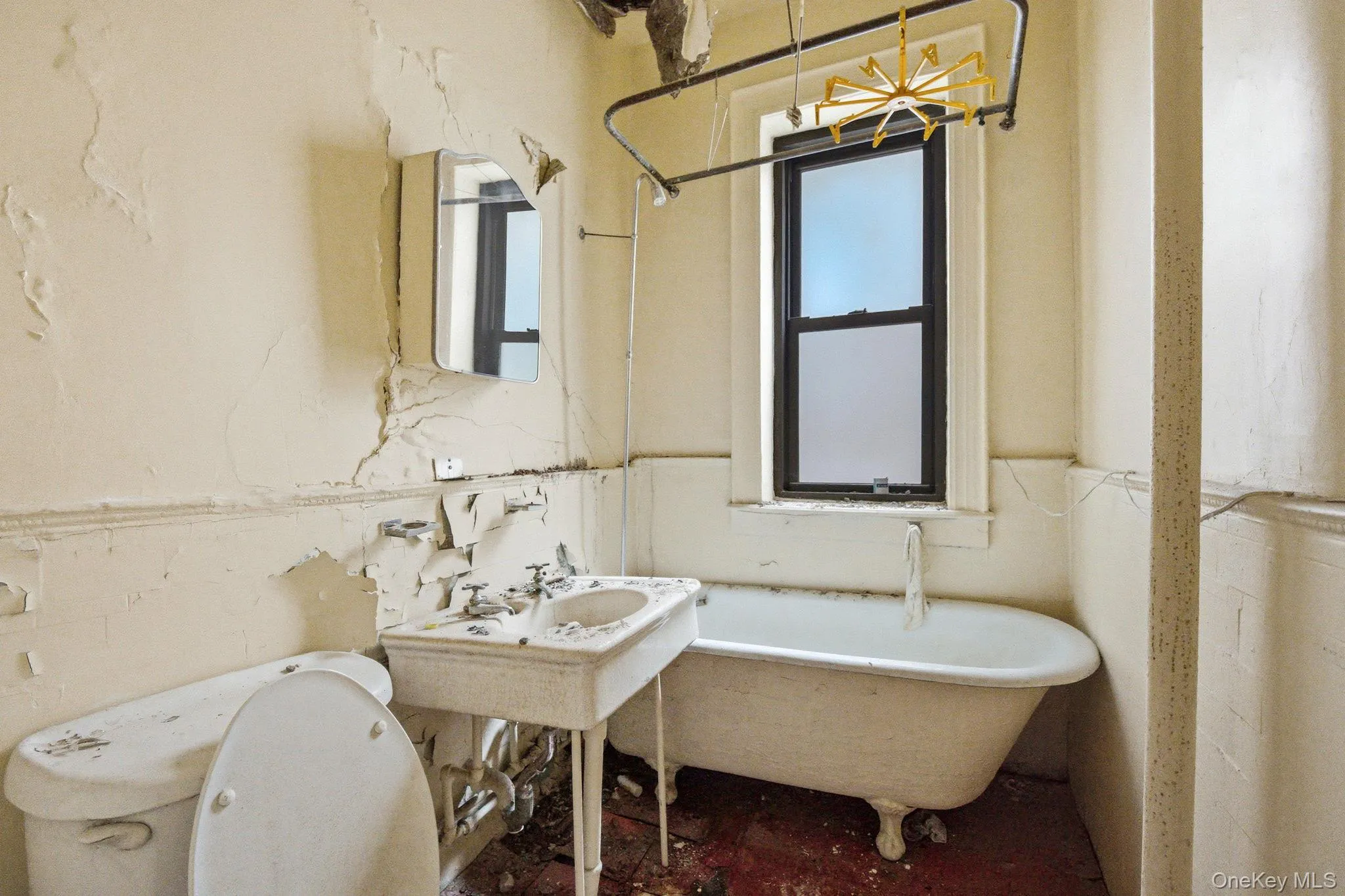 523 121 Street, New York, NY, 2 Bedrooms Bedrooms, 4 Rooms Rooms,1 BathroomBathrooms,Residential Sale,For Rent,121,0,967588 523 121 Street, New York, NY, 2 Bedrooms Bedrooms, 4 Rooms Rooms,1 BathroomBathrooms,Residential Sale,For Rent,121,0,967588