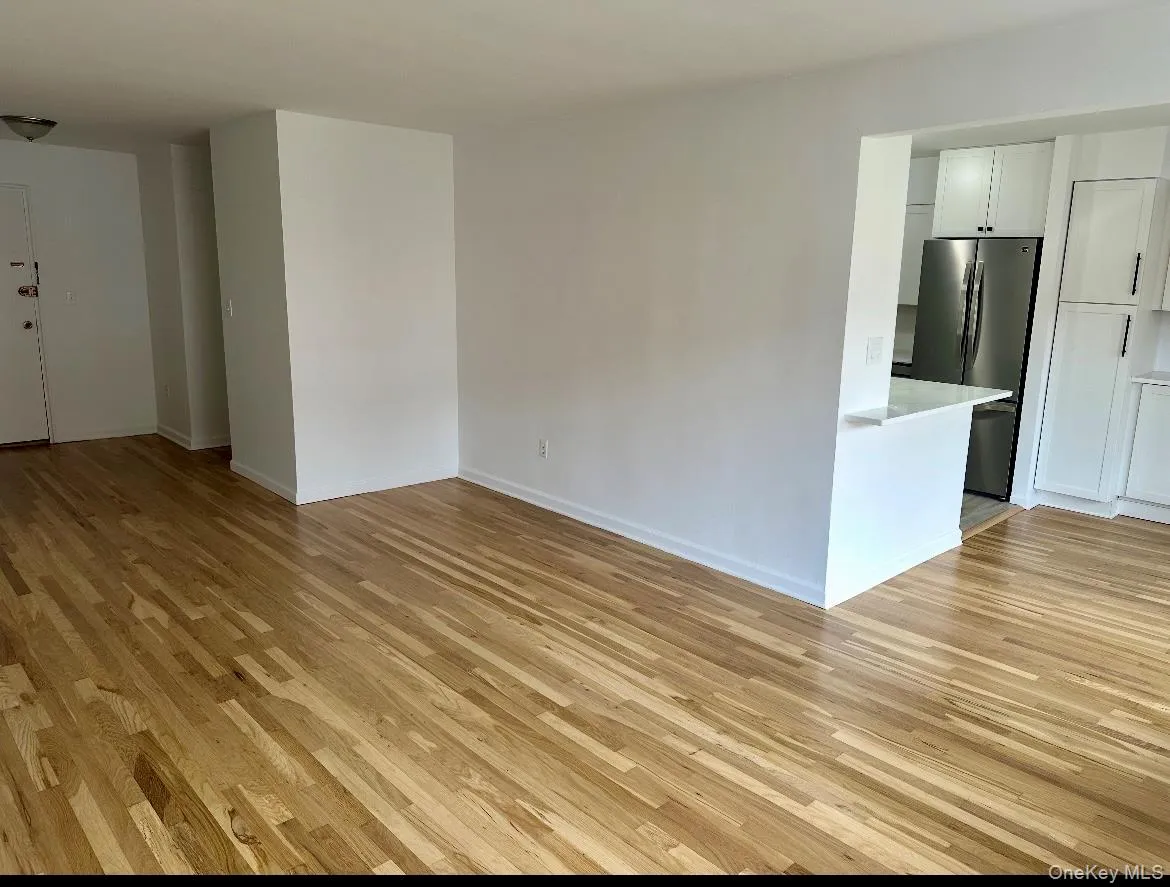 31 Maple Avenue, Greenburgh, NY, 1 Bedroom Bedrooms, 4 Rooms Rooms,1 BathroomBathrooms,Residential Lease,For Rent,Maple,0,967594 31 Maple Avenue, Greenburgh, NY, 1 Bedroom Bedrooms, 4 Rooms Rooms,1 BathroomBathrooms,Residential Lease,For Rent,Maple,0,967594