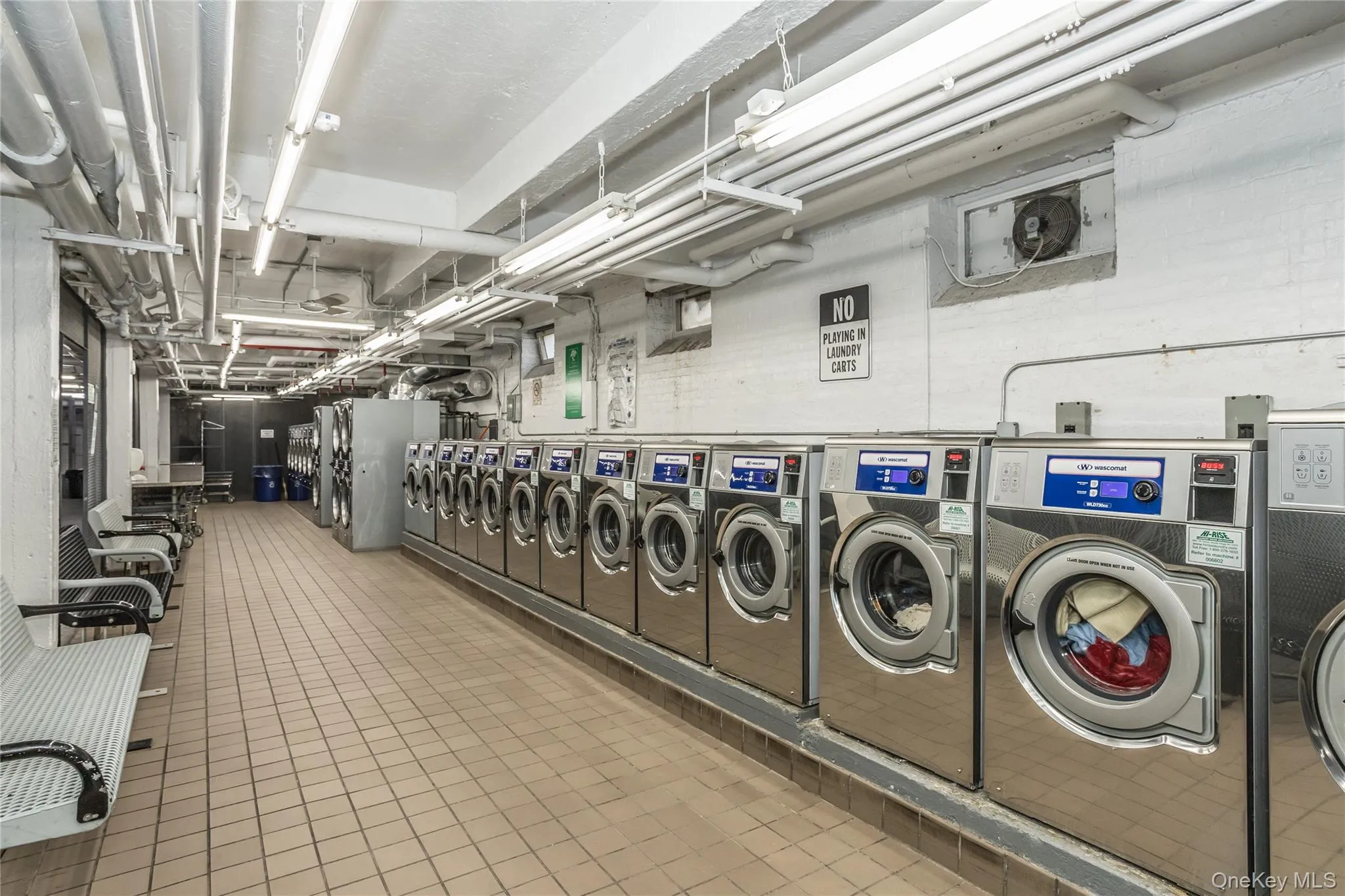 55-23 31 Avenue, New York, NY, 1 Bedroom Bedrooms, 3 Rooms Rooms,1 BathroomBathrooms,Residential,For Rent,31,0,967606 55-23 31 Avenue, New York, NY, 1 Bedroom Bedrooms, 3 Rooms Rooms,1 BathroomBathrooms,Residential,For Rent,31,0,967606