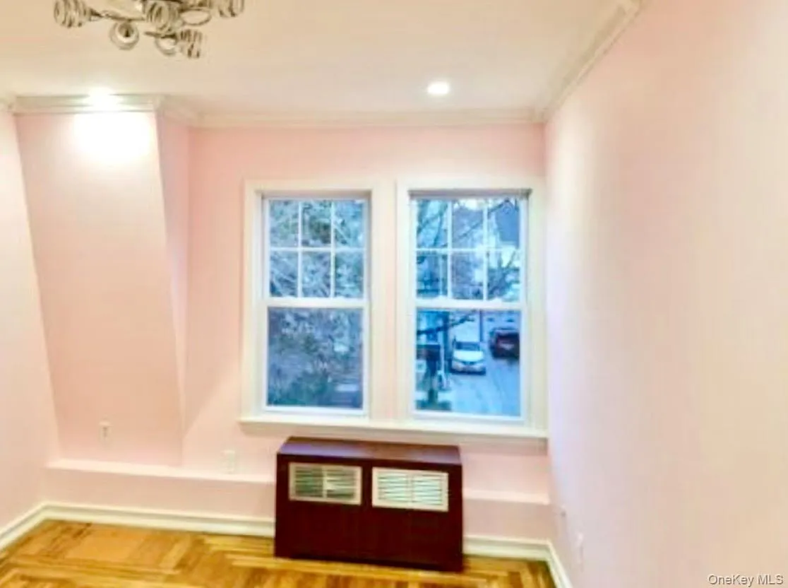 9915 Ascan Avenue, New York, NY, 2 Bedrooms Bedrooms, 3 Rooms Rooms,1 BathroomBathrooms,Residential Lease,For Rent,Ascan,0,967610 9915 Ascan Avenue, New York, NY, 2 Bedrooms Bedrooms, 3 Rooms Rooms,1 BathroomBathrooms,Residential Lease,For Rent,Ascan,0,967610