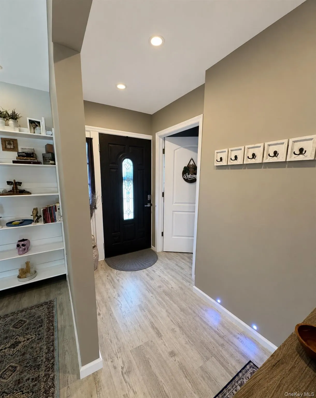 251 Arthur Street, Hempstead, NY, 5 Bedrooms Bedrooms, 12 Rooms Rooms,3 BathroomsBathrooms,Residential,For Rent,Arthur,0,967641 251 Arthur Street, Hempstead, NY, 5 Bedrooms Bedrooms, 12 Rooms Rooms,3 BathroomsBathrooms,Residential,For Rent,Arthur,0,967641