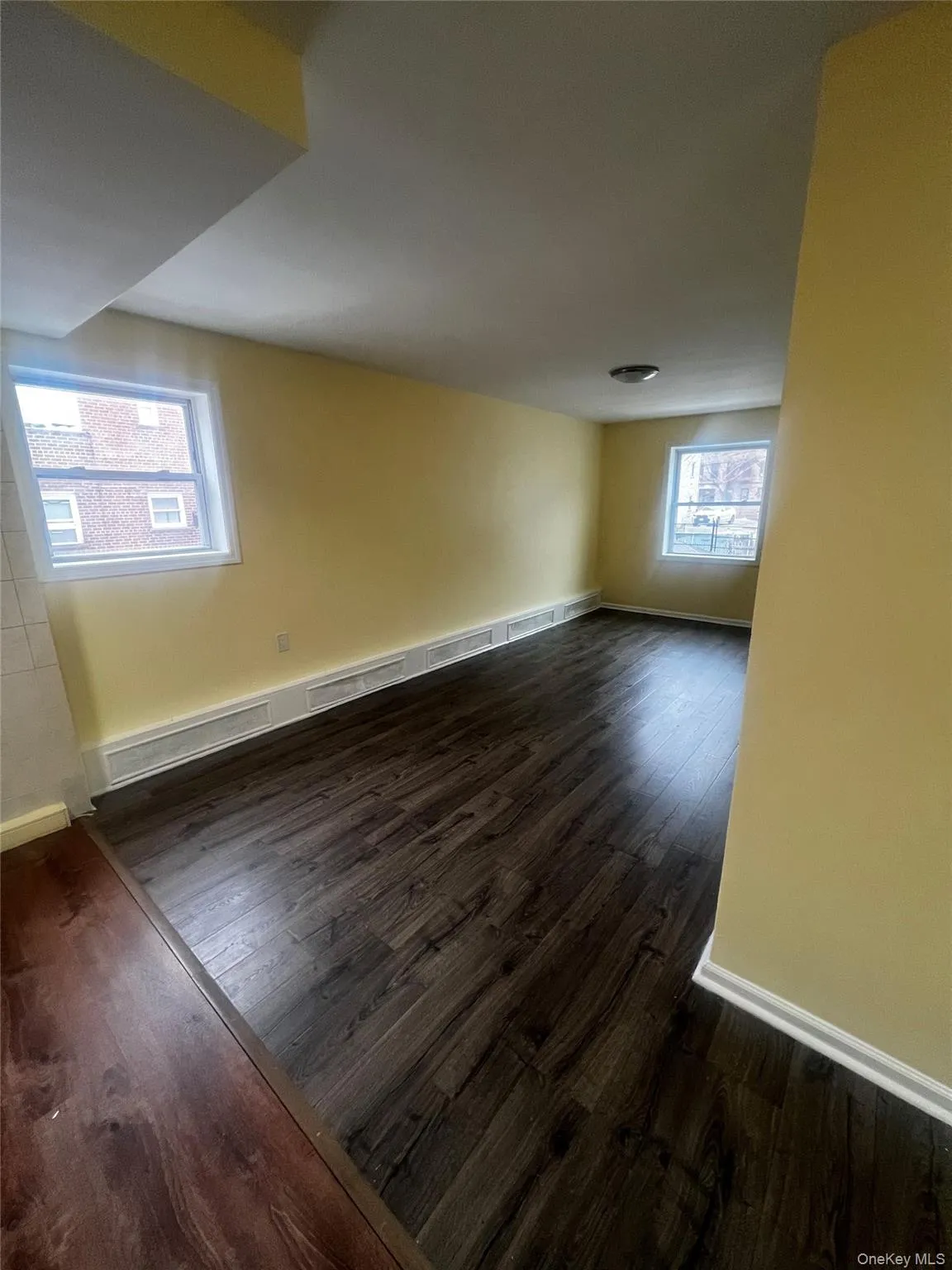 2113 Chatterton Avenue, New York, NY, 2 Bedrooms Bedrooms, 4 Rooms Rooms,1 BathroomBathrooms,Residential Lease,For Rent,Chatterton,0,967643 2113 Chatterton Avenue, New York, NY, 2 Bedrooms Bedrooms, 4 Rooms Rooms,1 BathroomBathrooms,Residential Lease,For Rent,Chatterton,0,967643