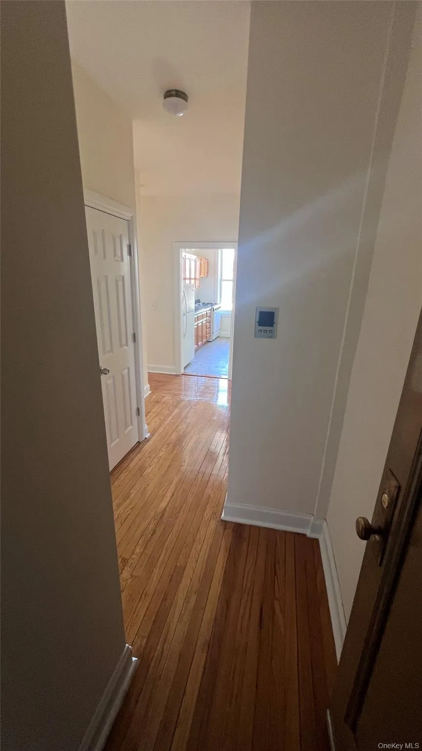 164-18 43rd Avenue, New York, NY, 1 Bedroom Bedrooms, 2 Rooms Rooms,1 BathroomBathrooms,Residential Lease,For Rent,43rd,0,967656 164-18 43rd Avenue, New York, NY, 1 Bedroom Bedrooms, 2 Rooms Rooms,1 BathroomBathrooms,Residential Lease,For Rent,43rd,0,967656