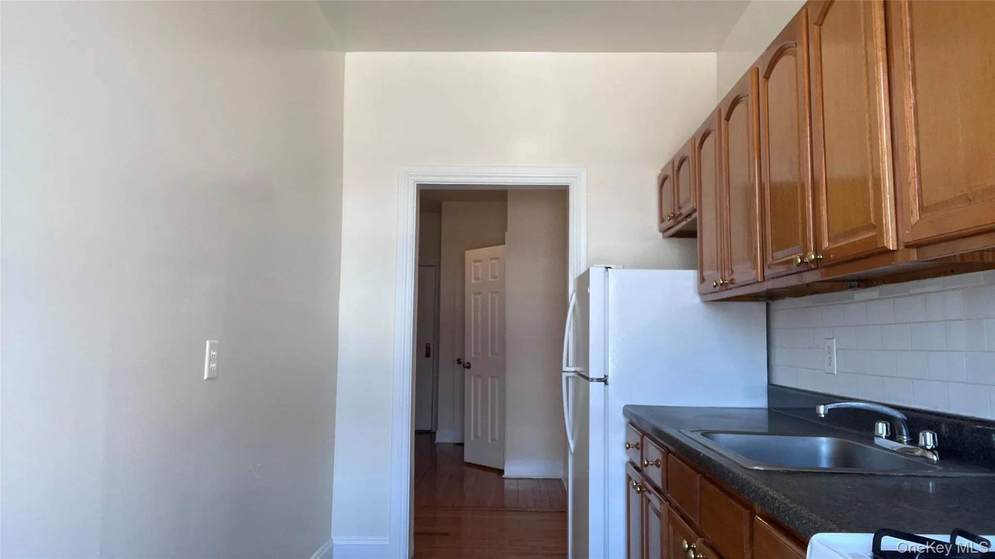 164-18 43rd Avenue, New York, NY, 1 Bedroom Bedrooms, 2 Rooms Rooms,1 BathroomBathrooms,Residential Lease,For Rent,43rd,0,967656 164-18 43rd Avenue, New York, NY, 1 Bedroom Bedrooms, 2 Rooms Rooms,1 BathroomBathrooms,Residential Lease,For Rent,43rd,0,967656