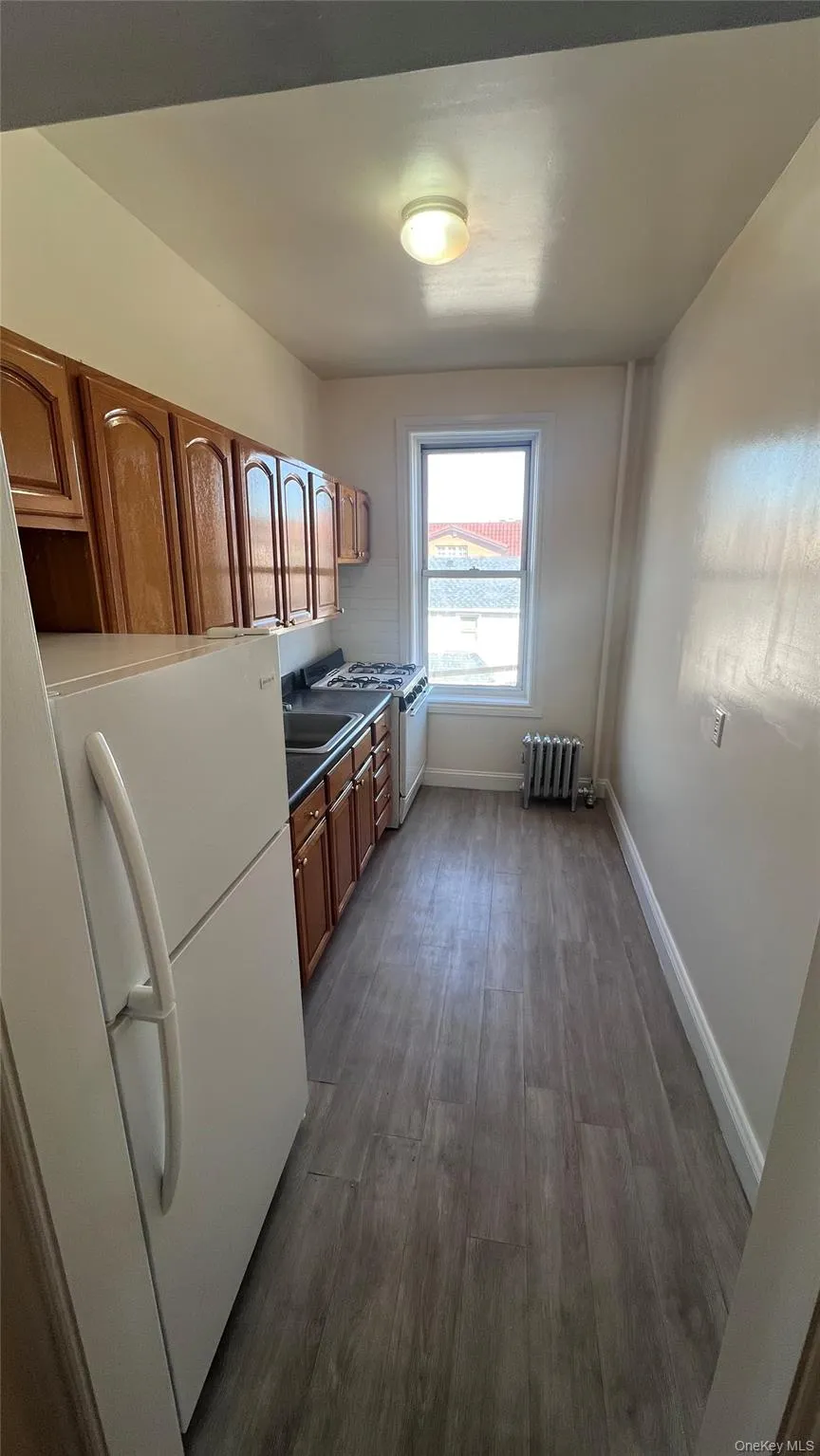 164-18 43rd Avenue, New York, NY, 1 Bedroom Bedrooms, 2 Rooms Rooms,1 BathroomBathrooms,Residential Lease,For Rent,43rd,0,967656 164-18 43rd Avenue, New York, NY, 1 Bedroom Bedrooms, 2 Rooms Rooms,1 BathroomBathrooms,Residential Lease,For Rent,43rd,0,967656