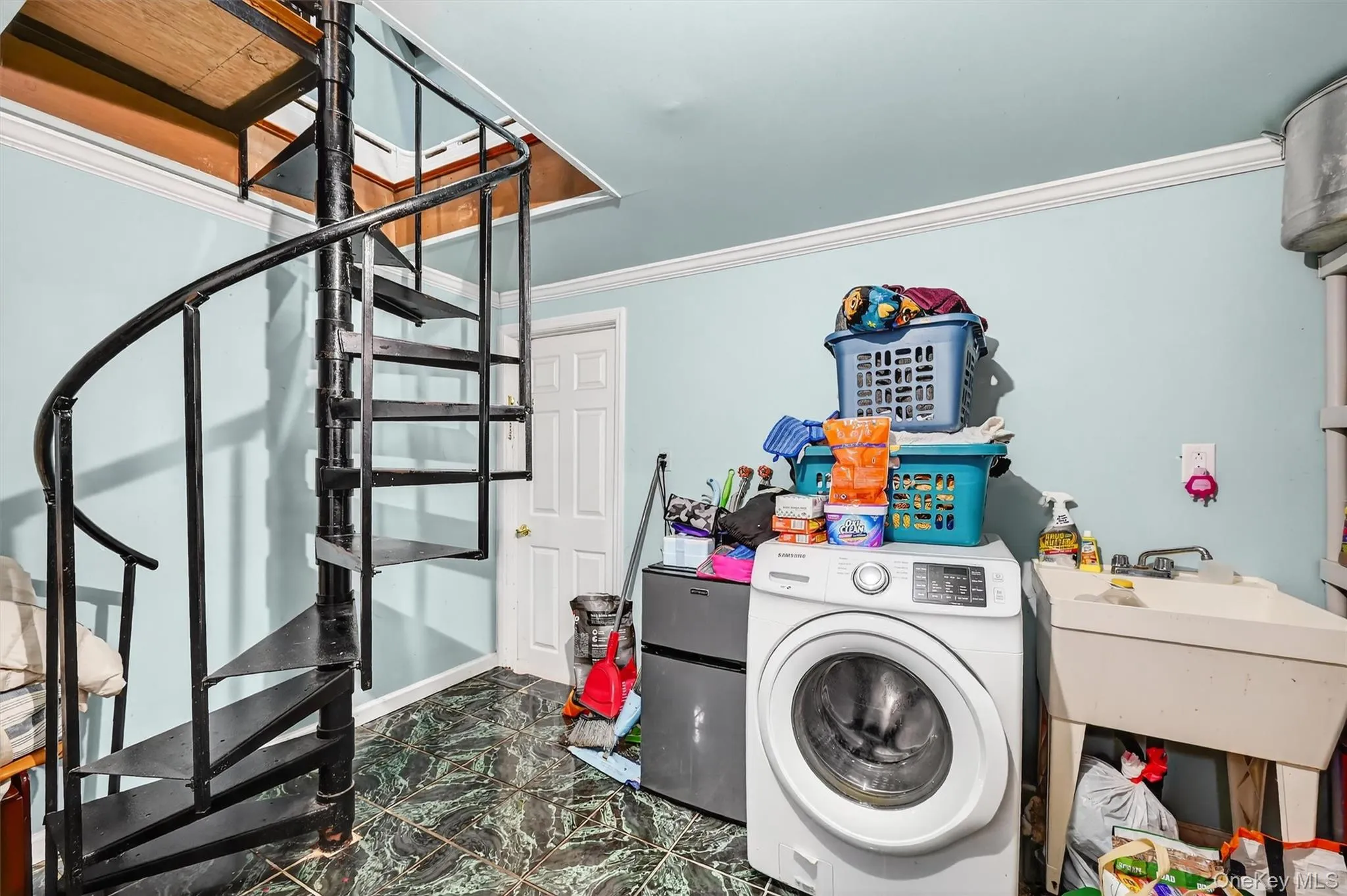 4 Kingsland Drive, Clarkstown, NY, 5 Bedrooms Bedrooms, 9 Rooms Rooms,3 BathroomsBathrooms,Residential,For Rent,Kingsland,0,967664 4 Kingsland Drive, Clarkstown, NY, 5 Bedrooms Bedrooms, 9 Rooms Rooms,3 BathroomsBathrooms,Residential,For Rent,Kingsland,0,967664