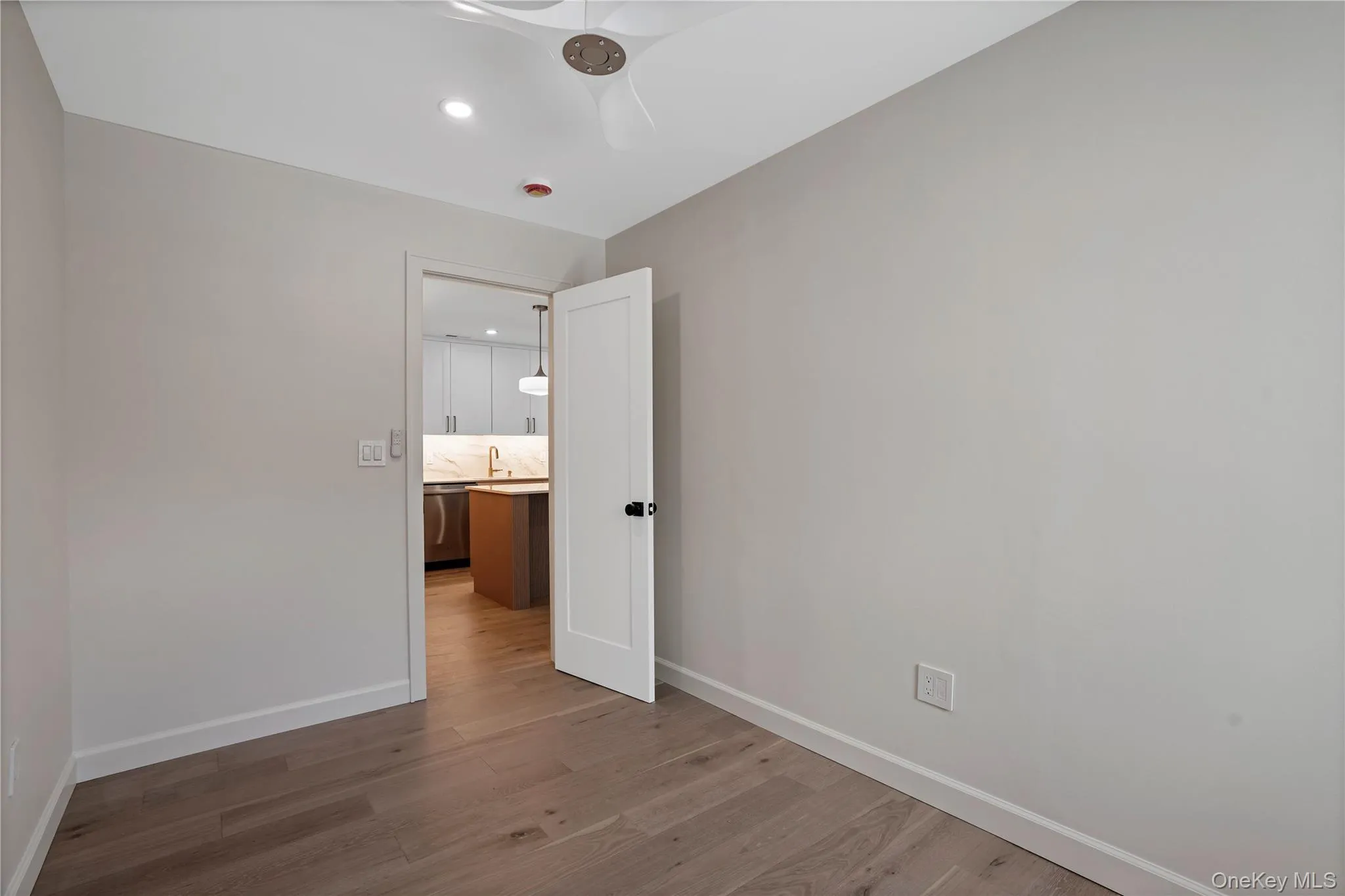 400 High Point Drive, Greenburgh, NY, 1 Bedroom Bedrooms, 4 Rooms Rooms,1 BathroomBathrooms,Residential Lease,For Rent,High Point,0,967671 400 High Point Drive, Greenburgh, NY, 1 Bedroom Bedrooms, 4 Rooms Rooms,1 BathroomBathrooms,Residential Lease,For Rent,High Point,0,967671