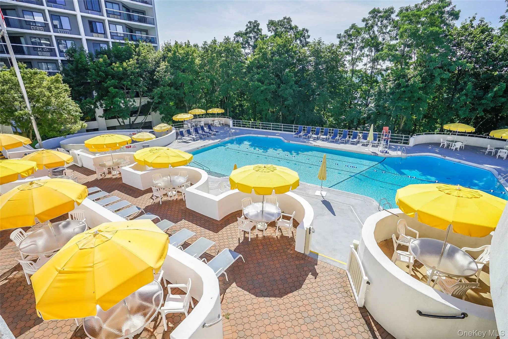 400 High Point Drive, Greenburgh, NY, 1 Bedroom Bedrooms, 4 Rooms Rooms,1 BathroomBathrooms,Residential Lease,For Rent,High Point,0,967671 400 High Point Drive, Greenburgh, NY, 1 Bedroom Bedrooms, 4 Rooms Rooms,1 BathroomBathrooms,Residential Lease,For Rent,High Point,0,967671