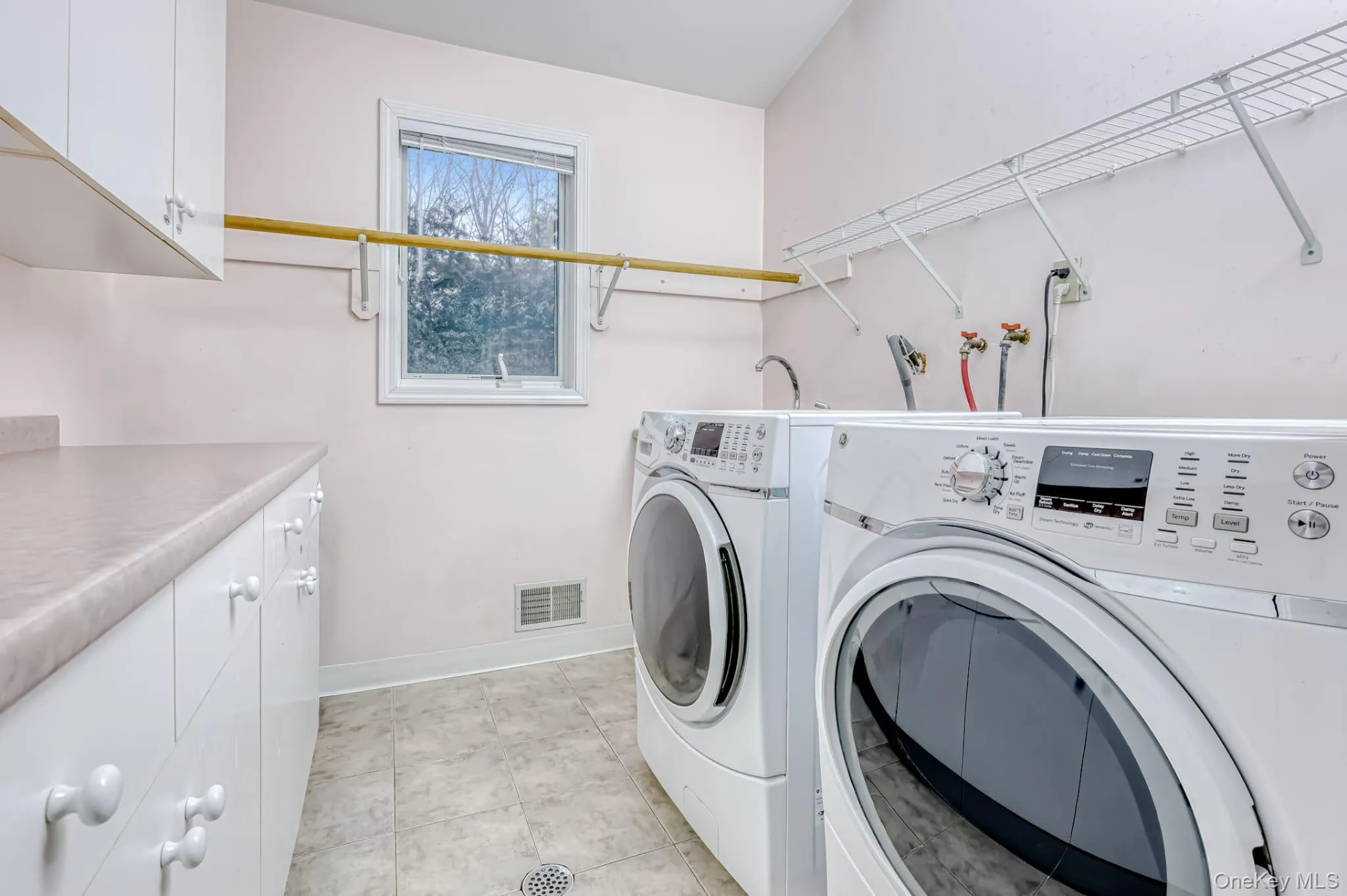 23 Parker Drive, Ramapo, NY, 6 Bedrooms Bedrooms, 12 Rooms Rooms,3 BathroomsBathrooms,Residential,For Rent,Parker,0,967696 23 Parker Drive, Ramapo, NY, 6 Bedrooms Bedrooms, 12 Rooms Rooms,3 BathroomsBathrooms,Residential,For Rent,Parker,0,967696