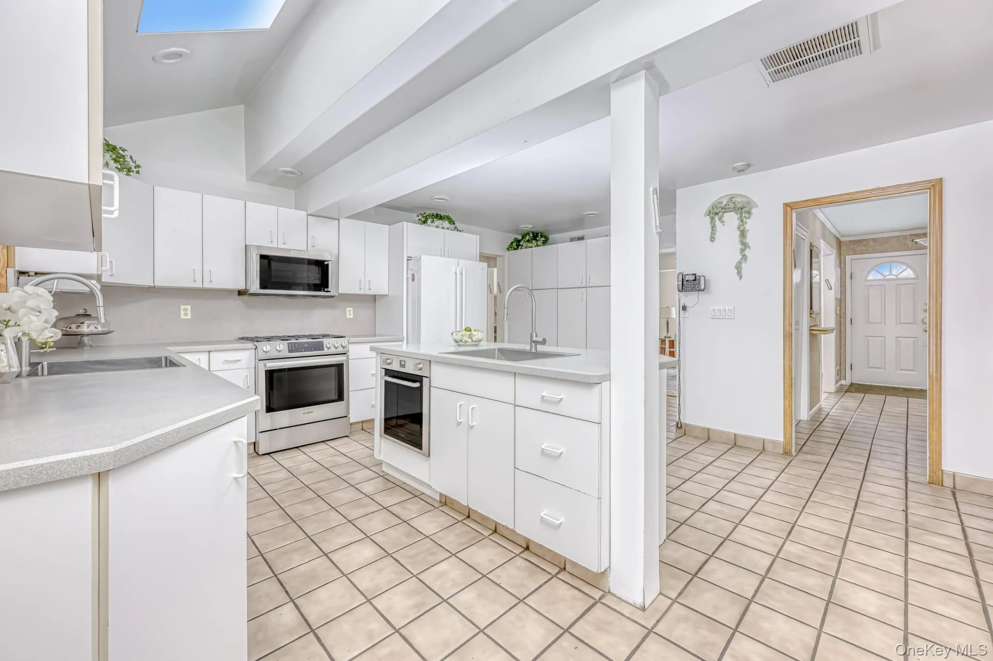 23 Parker Drive, Ramapo, NY, 6 Bedrooms Bedrooms, 12 Rooms Rooms,3 BathroomsBathrooms,Residential,For Rent,Parker,0,967696 23 Parker Drive, Ramapo, NY, 6 Bedrooms Bedrooms, 12 Rooms Rooms,3 BathroomsBathrooms,Residential,For Rent,Parker,0,967696