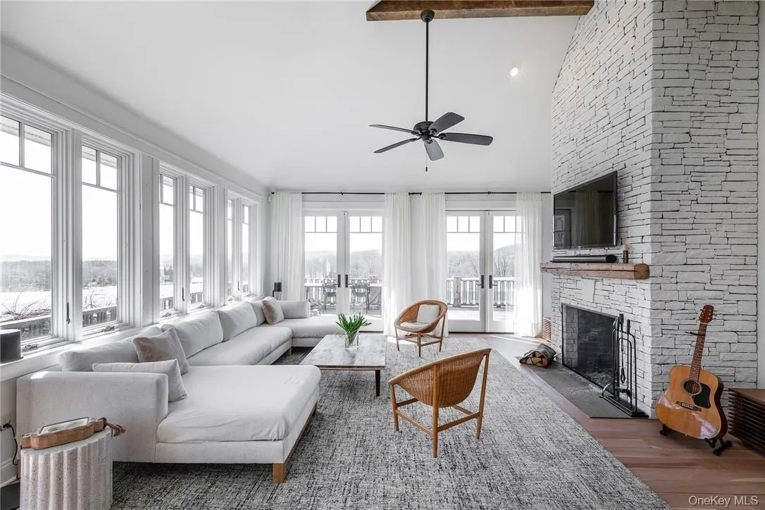 121 Quaker Hill Road, Pawling, NY, 4 Bedrooms Bedrooms, 9 Rooms Rooms,3 BathroomsBathrooms,Residential Lease,For Rent,Quaker Hill,0,967704 121 Quaker Hill Road, Pawling, NY, 4 Bedrooms Bedrooms, 9 Rooms Rooms,3 BathroomsBathrooms,Residential Lease,For Rent,Quaker Hill,0,967704