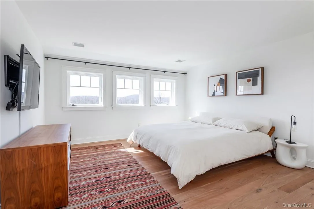 121 Quaker Hill Road, Pawling, NY, 4 Bedrooms Bedrooms, 9 Rooms Rooms,3 BathroomsBathrooms,Residential Lease,For Rent,Quaker Hill,0,967704 121 Quaker Hill Road, Pawling, NY, 4 Bedrooms Bedrooms, 9 Rooms Rooms,3 BathroomsBathrooms,Residential Lease,For Rent,Quaker Hill,0,967704