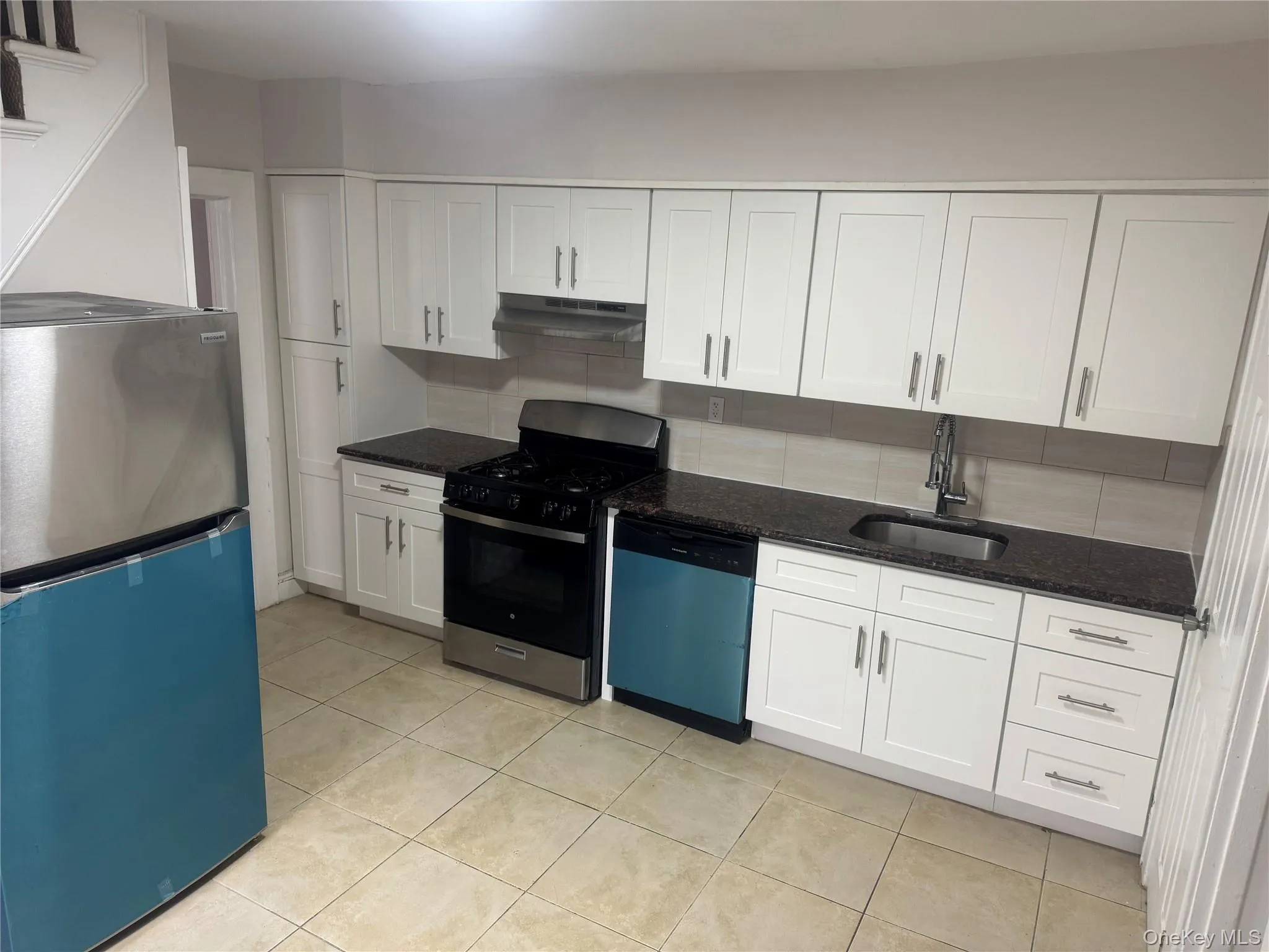 267 Schenck, right side Avenue, North Hempstead, NY, 3 Bedrooms Bedrooms, 6 Rooms Rooms,1 BathroomBathrooms,Residential Lease,For Rent,Schenck, right side,0,967718 267 Schenck, right side Avenue, North Hempstead, NY, 3 Bedrooms Bedrooms, 6 Rooms Rooms,1 BathroomBathrooms,Residential Lease,For Rent,Schenck, right side,0,967718