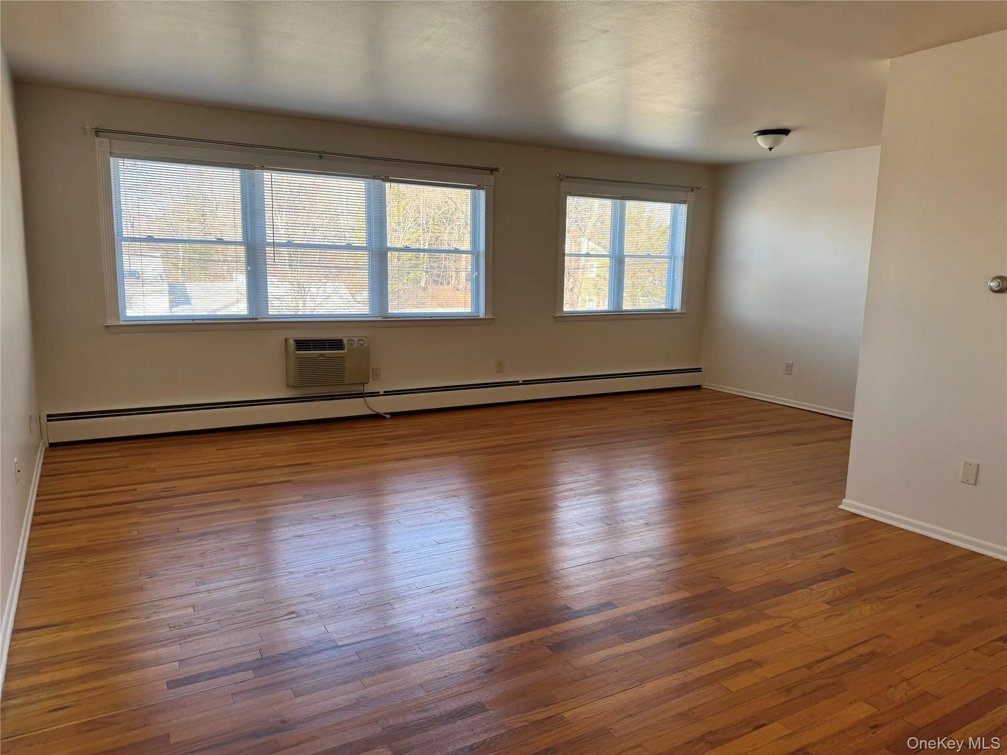 229 Middletown Road, Orangetown, NY, 1 Bedroom Bedrooms, 3 Rooms Rooms,1 BathroomBathrooms,Residential Lease,For Rent,Middletown,0,967722 229 Middletown Road, Orangetown, NY, 1 Bedroom Bedrooms, 3 Rooms Rooms,1 BathroomBathrooms,Residential Lease,For Rent,Middletown,0,967722