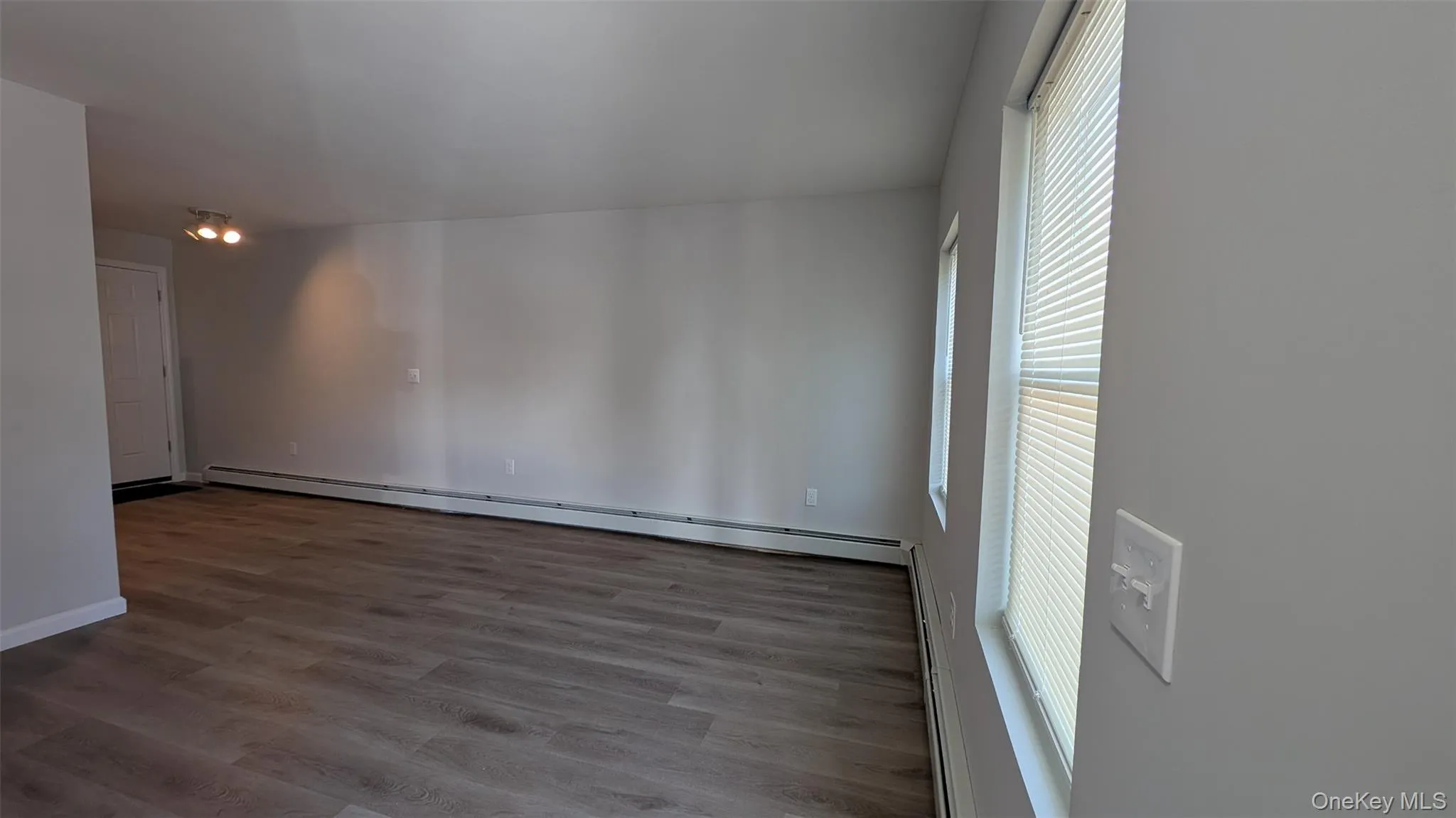 9 Park Avenue, Newburgh (city), NY, 2 Bedrooms Bedrooms, 4 Rooms Rooms,1 BathroomBathrooms,Residential Lease,For Rent,Park,0,967732 9 Park Avenue, Newburgh (city), NY, 2 Bedrooms Bedrooms, 4 Rooms Rooms,1 BathroomBathrooms,Residential Lease,For Rent,Park,0,967732