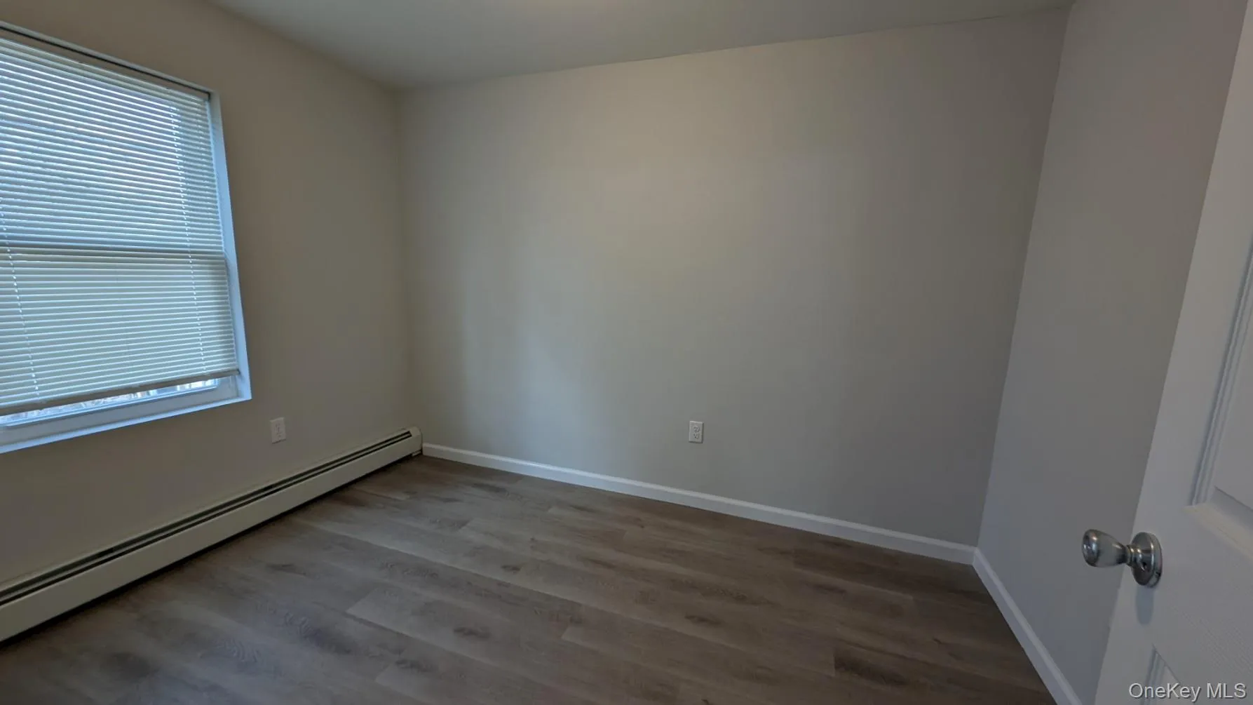 9 Park Avenue, Newburgh (city), NY, 2 Bedrooms Bedrooms, 4 Rooms Rooms,1 BathroomBathrooms,Residential Lease,For Rent,Park,0,967732 9 Park Avenue, Newburgh (city), NY, 2 Bedrooms Bedrooms, 4 Rooms Rooms,1 BathroomBathrooms,Residential Lease,For Rent,Park,0,967732