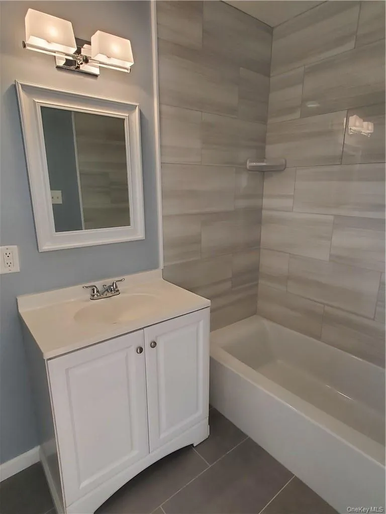 7 White Plains Avenue, Greenburgh, NY, 4 Bedrooms Bedrooms, 6 Rooms Rooms,3 BathroomsBathrooms,Residential Lease,For Rent,White Plains,0,967757 7 White Plains Avenue, Greenburgh, NY, 4 Bedrooms Bedrooms, 6 Rooms Rooms,3 BathroomsBathrooms,Residential Lease,For Rent,White Plains,0,967757