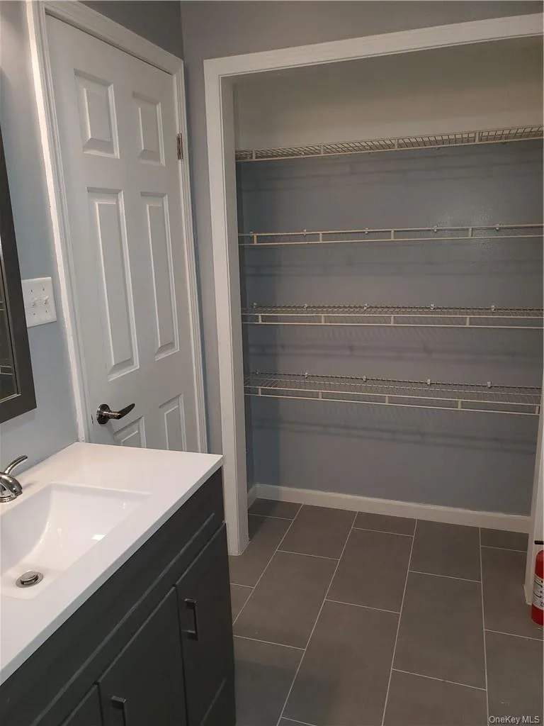 7 White Plains Avenue, Greenburgh, NY, 4 Bedrooms Bedrooms, 6 Rooms Rooms,3 BathroomsBathrooms,Residential Lease,For Rent,White Plains,0,967757 7 White Plains Avenue, Greenburgh, NY, 4 Bedrooms Bedrooms, 6 Rooms Rooms,3 BathroomsBathrooms,Residential Lease,For Rent,White Plains,0,967757