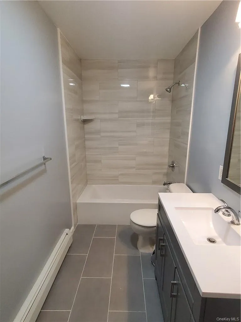 7 White Plains Avenue, Greenburgh, NY, 4 Bedrooms Bedrooms, 6 Rooms Rooms,3 BathroomsBathrooms,Residential Lease,For Rent,White Plains,0,967757 7 White Plains Avenue, Greenburgh, NY, 4 Bedrooms Bedrooms, 6 Rooms Rooms,3 BathroomsBathrooms,Residential Lease,For Rent,White Plains,0,967757