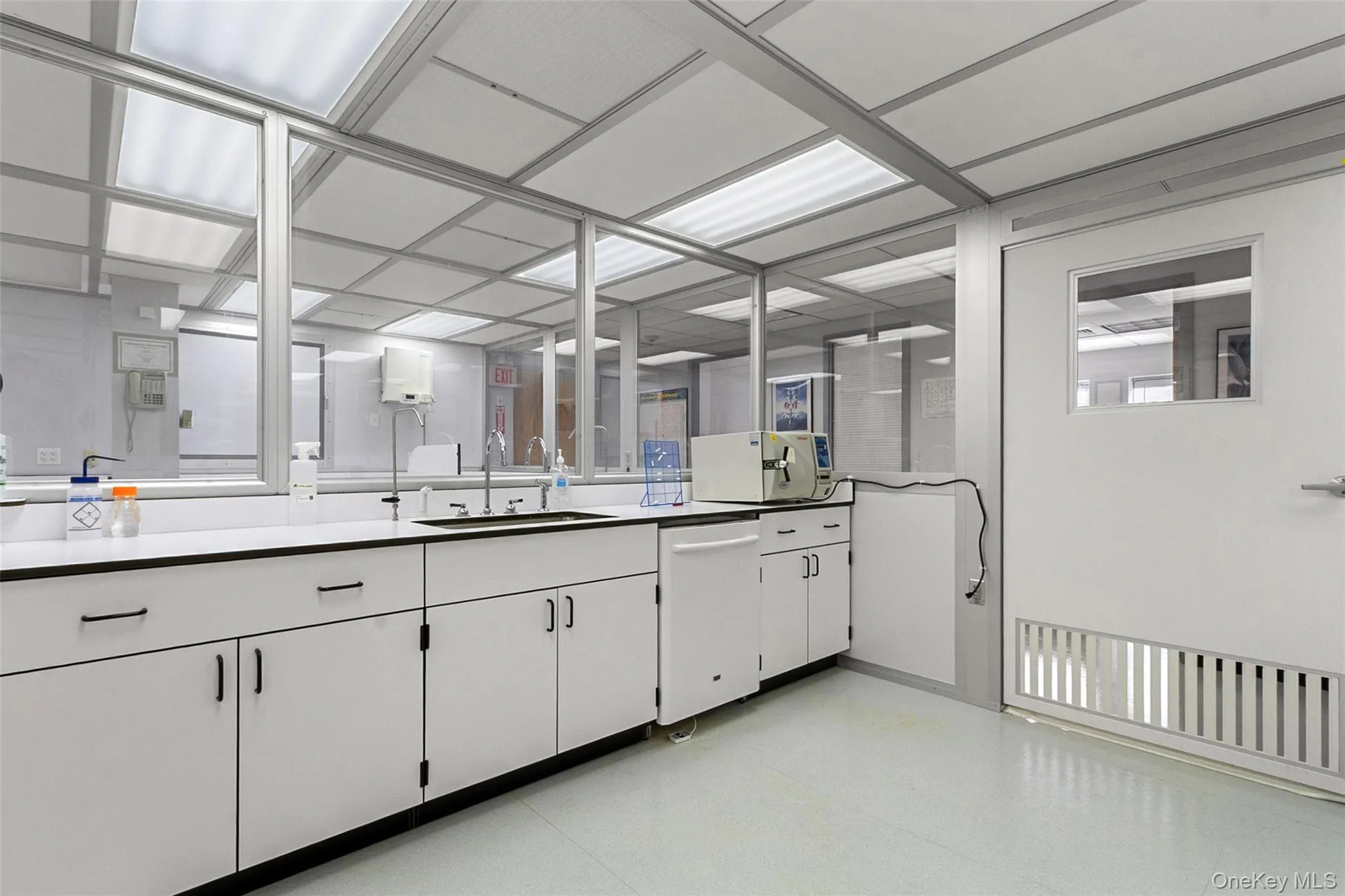 23 Snowden Avenue, Ossining, NY, ,Commercial Lease,For Rent,Snowden,0,967759 23 Snowden Avenue, Ossining, NY, ,Commercial Lease,For Rent,Snowden,0,967759