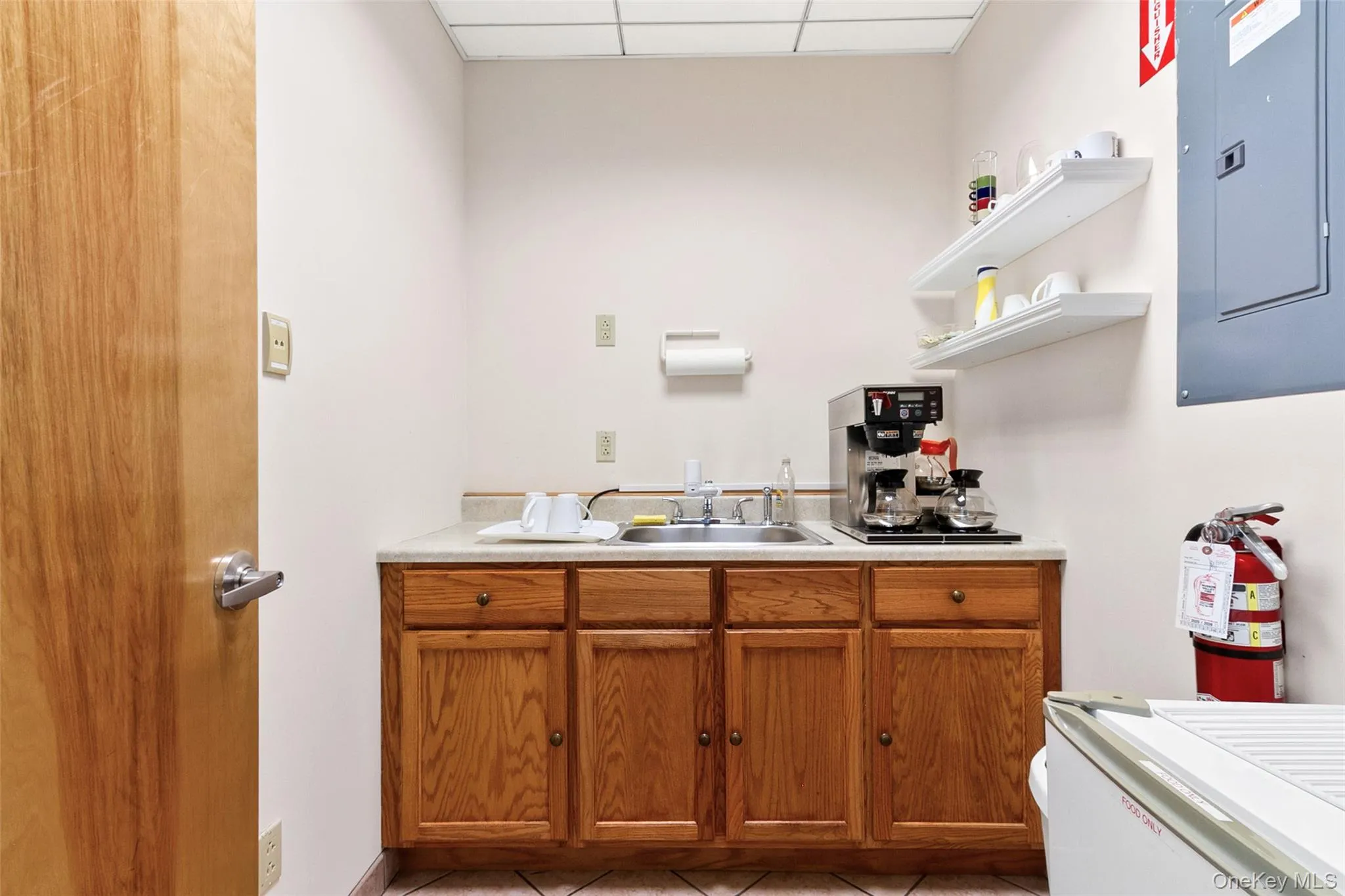 23 Snowden Avenue, Ossining, NY, ,Commercial Lease,For Rent,Snowden,0,967759 23 Snowden Avenue, Ossining, NY, ,Commercial Lease,For Rent,Snowden,0,967759