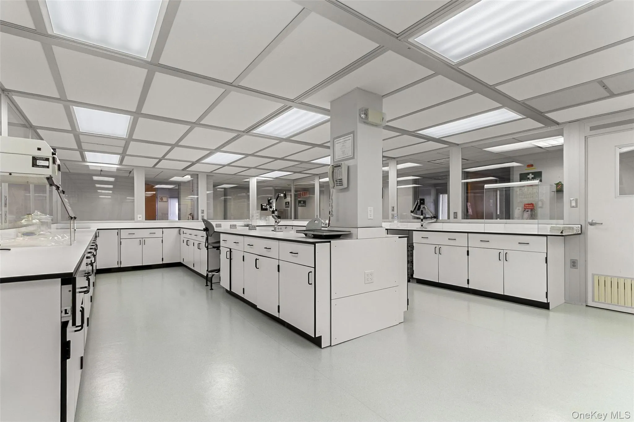 23 Snowden Avenue, Ossining, NY, ,Commercial Lease,For Rent,Snowden,0,967759 23 Snowden Avenue, Ossining, NY, ,Commercial Lease,For Rent,Snowden,0,967759