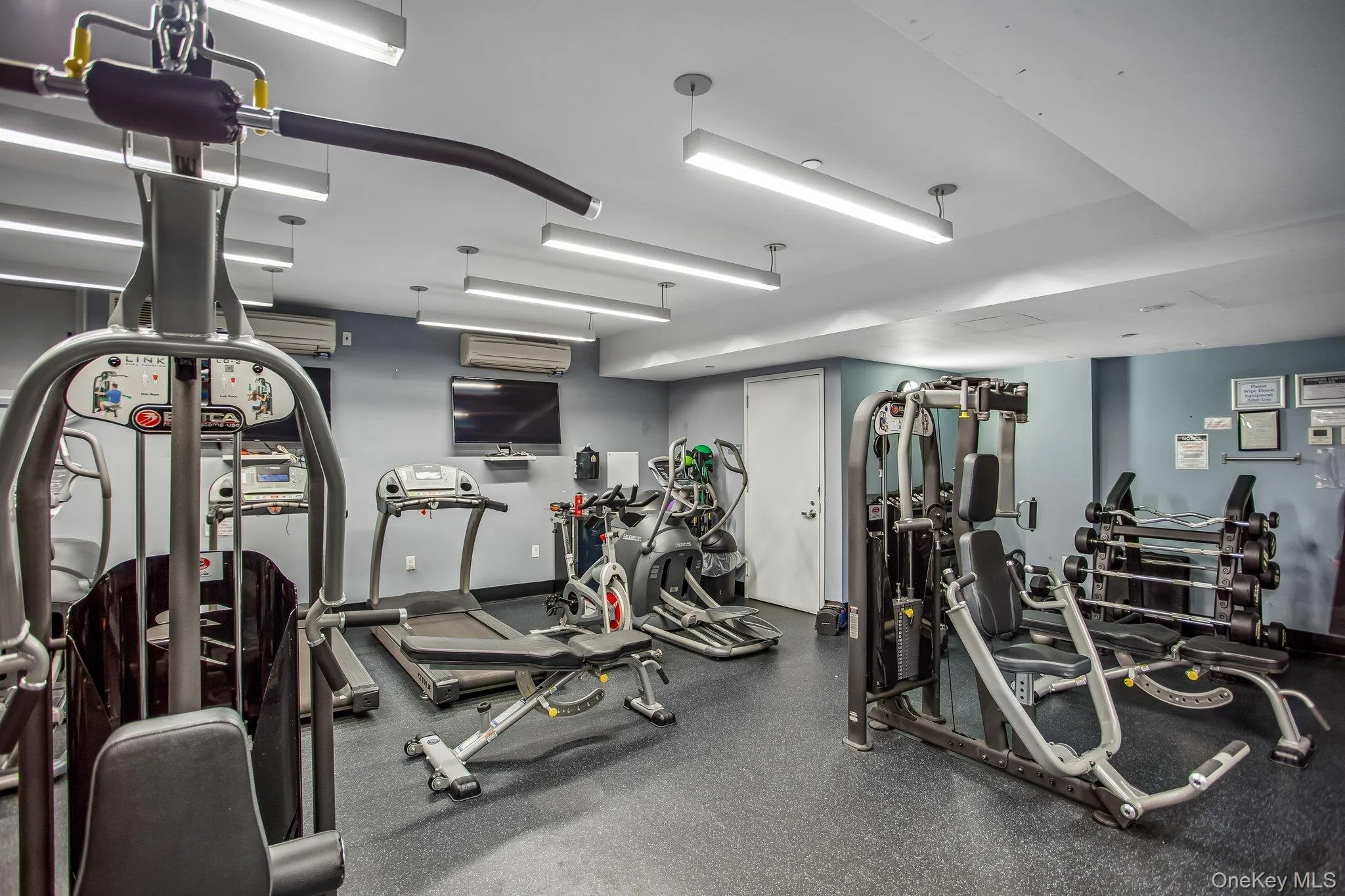 535 52nd Street, New York, NY, 1 Bedroom Bedrooms, 3 Rooms Rooms,1 BathroomBathrooms,Residential Lease,For Rent,52nd,0,967789 535 52nd Street, New York, NY, 1 Bedroom Bedrooms, 3 Rooms Rooms,1 BathroomBathrooms,Residential Lease,For Rent,52nd,0,967789