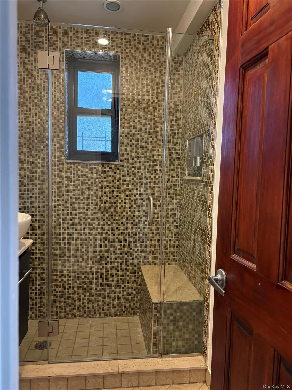 73-11 Bell Boulevard, New York, NY, 1 Bedroom Bedrooms, 3 Rooms Rooms,1 BathroomBathrooms,Residential Lease,For Rent,Bell,0,967791 73-11 Bell Boulevard, New York, NY, 1 Bedroom Bedrooms, 3 Rooms Rooms,1 BathroomBathrooms,Residential Lease,For Rent,Bell,0,967791