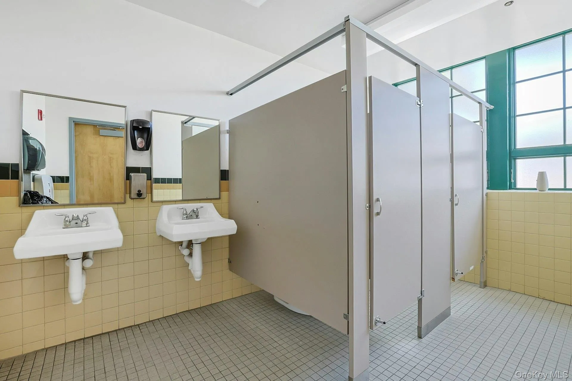 31 Broad Street, Haverstraw, NY, ,Commercial Lease,For Rent,Broad,0,967793 31 Broad Street, Haverstraw, NY, ,Commercial Lease,For Rent,Broad,0,967793