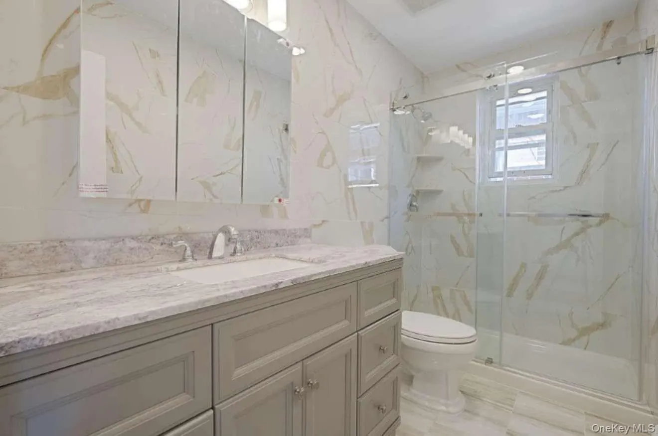 159-40 95th Street, New York, NY, 4 Bedrooms Bedrooms, 8 Rooms Rooms,2 BathroomsBathrooms,Residential,For Rent,95th,0,967807 159-40 95th Street, New York, NY, 4 Bedrooms Bedrooms, 8 Rooms Rooms,2 BathroomsBathrooms,Residential,For Rent,95th,0,967807