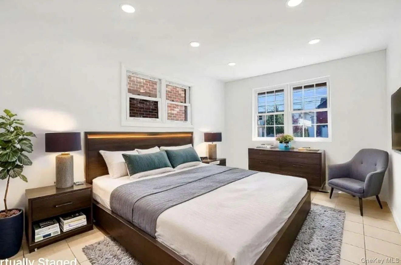 159-40 95th Street, New York, NY, 4 Bedrooms Bedrooms, 8 Rooms Rooms,2 BathroomsBathrooms,Residential,For Rent,95th,0,967807 159-40 95th Street, New York, NY, 4 Bedrooms Bedrooms, 8 Rooms Rooms,2 BathroomsBathrooms,Residential,For Rent,95th,0,967807
