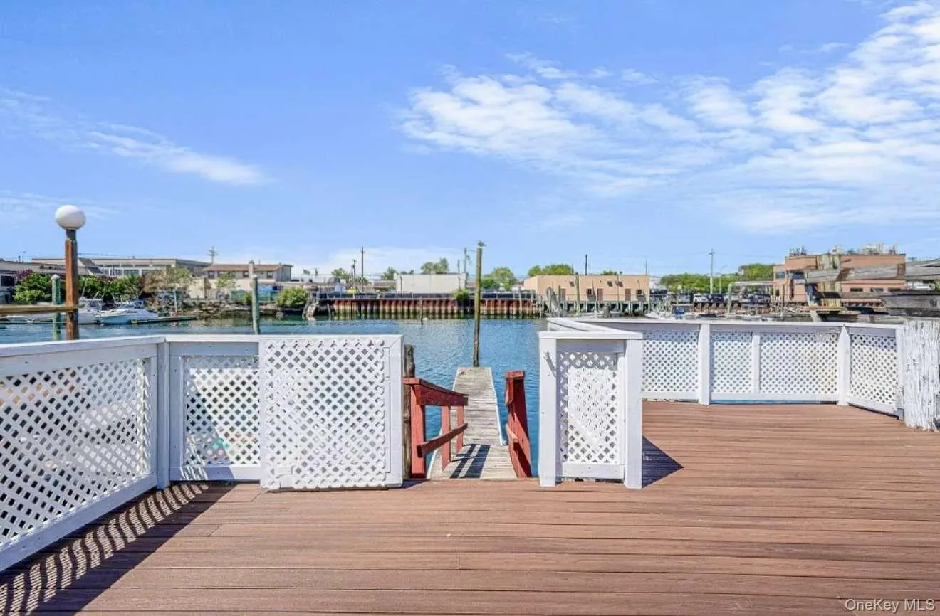 159-40 95th Street, New York, NY, 4 Bedrooms Bedrooms, 8 Rooms Rooms,2 BathroomsBathrooms,Residential,For Rent,95th,0,967807 159-40 95th Street, New York, NY, 4 Bedrooms Bedrooms, 8 Rooms Rooms,2 BathroomsBathrooms,Residential,For Rent,95th,0,967807