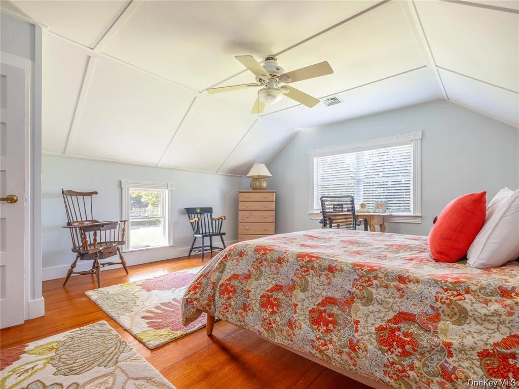 3275 Skunk Lane, Southold, NY, 4 Bedrooms Bedrooms, 6 Rooms Rooms,1 BathroomBathrooms,Residential,For Rent,Skunk,0,967817 3275 Skunk Lane, Southold, NY, 4 Bedrooms Bedrooms, 6 Rooms Rooms,1 BathroomBathrooms,Residential,For Rent,Skunk,0,967817