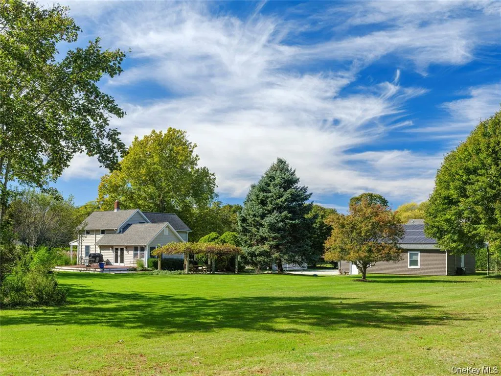 3275 Skunk Lane, Southold, NY, 4 Bedrooms Bedrooms, 6 Rooms Rooms,1 BathroomBathrooms,Residential,For Rent,Skunk,0,967817 3275 Skunk Lane, Southold, NY, 4 Bedrooms Bedrooms, 6 Rooms Rooms,1 BathroomBathrooms,Residential,For Rent,Skunk,0,967817