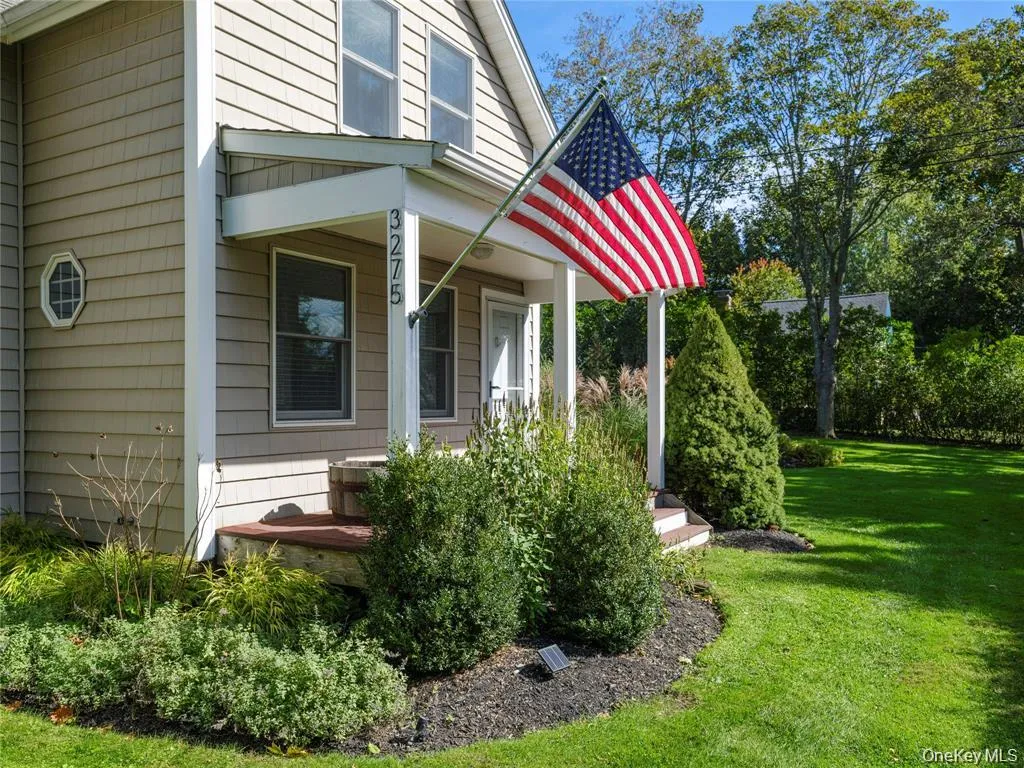 3275 Skunk Lane, Southold, NY, 4 Bedrooms Bedrooms, 6 Rooms Rooms,1 BathroomBathrooms,Residential,For Rent,Skunk,0,967817 3275 Skunk Lane, Southold, NY, 4 Bedrooms Bedrooms, 6 Rooms Rooms,1 BathroomBathrooms,Residential,For Rent,Skunk,0,967817