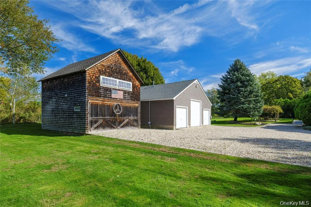 3275 Skunk Lane, Southold, NY, 4 Bedrooms Bedrooms, 6 Rooms Rooms,1 BathroomBathrooms,Residential,For Rent,Skunk,0,967817 3275 Skunk Lane, Southold, NY, 4 Bedrooms Bedrooms, 6 Rooms Rooms,1 BathroomBathrooms,Residential,For Rent,Skunk,0,967817