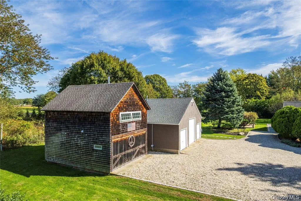 3275 Skunk Lane, Southold, NY, 4 Bedrooms Bedrooms, 6 Rooms Rooms,1 BathroomBathrooms,Residential,For Rent,Skunk,0,967817 3275 Skunk Lane, Southold, NY, 4 Bedrooms Bedrooms, 6 Rooms Rooms,1 BathroomBathrooms,Residential,For Rent,Skunk,0,967817