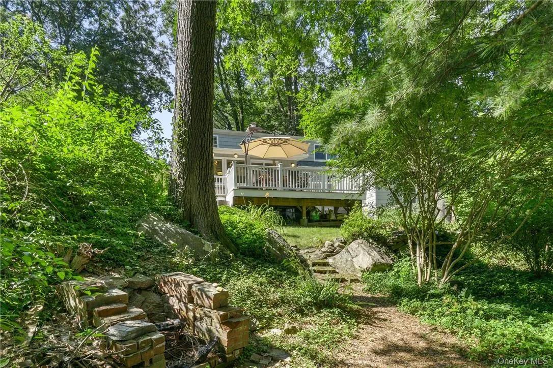64 Pine Cliff Road, New Castle, NY, 3 Bedrooms Bedrooms, 9 Rooms Rooms,2 BathroomsBathrooms,Residential Lease,For Rent,Pine Cliff,0,967830 64 Pine Cliff Road, New Castle, NY, 3 Bedrooms Bedrooms, 9 Rooms Rooms,2 BathroomsBathrooms,Residential Lease,For Rent,Pine Cliff,0,967830