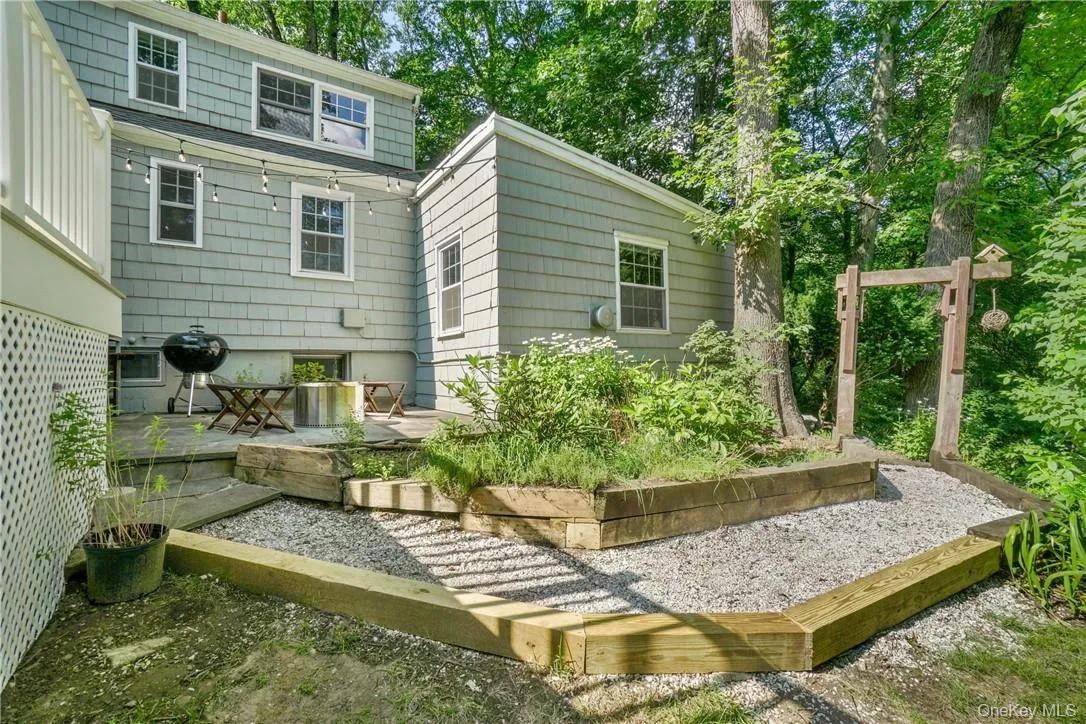 64 Pine Cliff Road, New Castle, NY, 3 Bedrooms Bedrooms, 9 Rooms Rooms,2 BathroomsBathrooms,Residential Lease,For Rent,Pine Cliff,0,967830 64 Pine Cliff Road, New Castle, NY, 3 Bedrooms Bedrooms, 9 Rooms Rooms,2 BathroomsBathrooms,Residential Lease,For Rent,Pine Cliff,0,967830