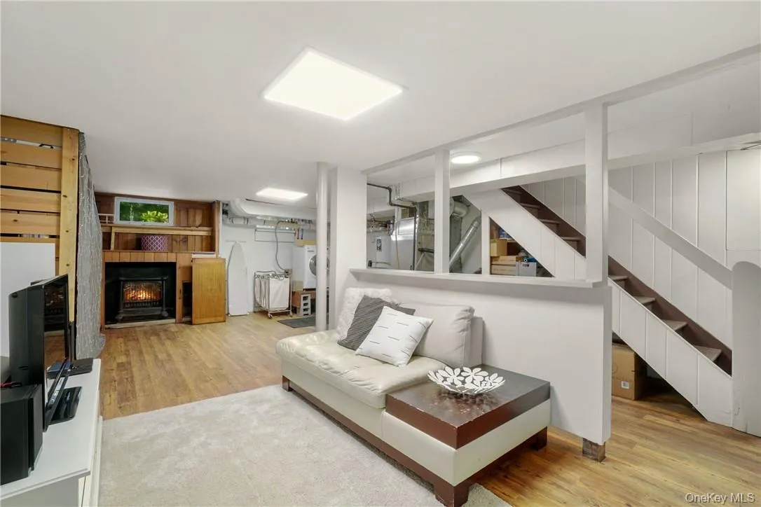 64 Pine Cliff Road, New Castle, NY, 3 Bedrooms Bedrooms, 9 Rooms Rooms,2 BathroomsBathrooms,Residential Lease,For Rent,Pine Cliff,0,967830 64 Pine Cliff Road, New Castle, NY, 3 Bedrooms Bedrooms, 9 Rooms Rooms,2 BathroomsBathrooms,Residential Lease,For Rent,Pine Cliff,0,967830