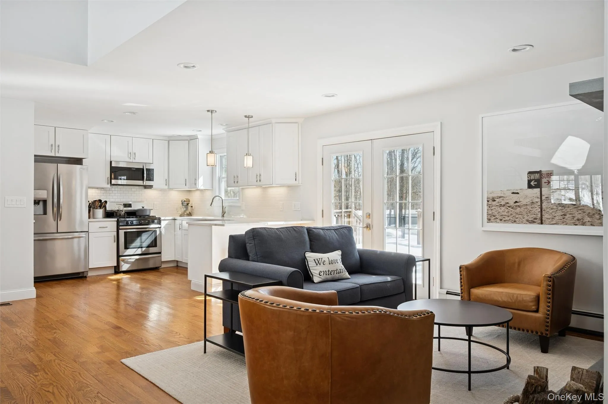 4 Stuart Court, Southampton, NY, 3 Bedrooms Bedrooms, 11 Rooms Rooms,3 BathroomsBathrooms,Residential Lease,For Rent,Stuart,0,967849 4 Stuart Court, Southampton, NY, 3 Bedrooms Bedrooms, 11 Rooms Rooms,3 BathroomsBathrooms,Residential Lease,For Rent,Stuart,0,967849