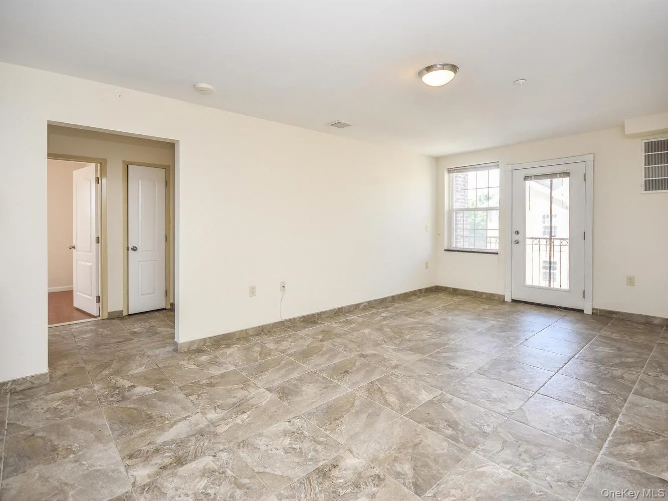 400 Carney Street, Glen Cove, NY, 2 Bedrooms Bedrooms, 2 Rooms Rooms,1 BathroomBathrooms,Residential Lease,For Rent,Carney,0,967851 400 Carney Street, Glen Cove, NY, 2 Bedrooms Bedrooms, 2 Rooms Rooms,1 BathroomBathrooms,Residential Lease,For Rent,Carney,0,967851