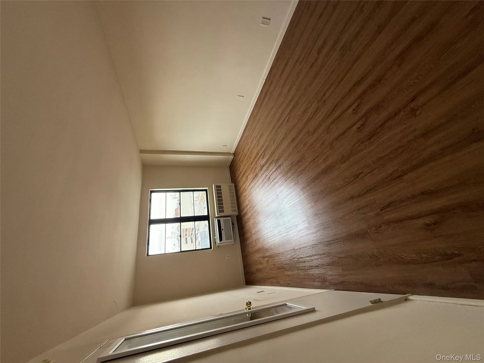 190 First Street, North Hempstead, NY, 1 Bedroom Bedrooms, 3 Rooms Rooms,1 BathroomBathrooms,Residential Lease,For Rent,First,0,967875 190 First Street, North Hempstead, NY, 1 Bedroom Bedrooms, 3 Rooms Rooms,1 BathroomBathrooms,Residential Lease,For Rent,First,0,967875