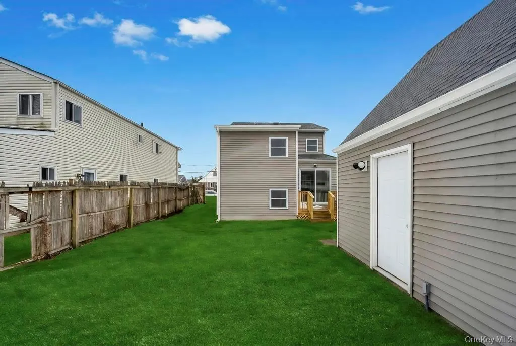 52 Halycon Road, Babylon, NY, 3 Bedrooms Bedrooms, 7 Rooms Rooms,2 BathroomsBathrooms,Residential,For Rent,Halycon,0,967879 52 Halycon Road, Babylon, NY, 3 Bedrooms Bedrooms, 7 Rooms Rooms,2 BathroomsBathrooms,Residential,For Rent,Halycon,0,967879