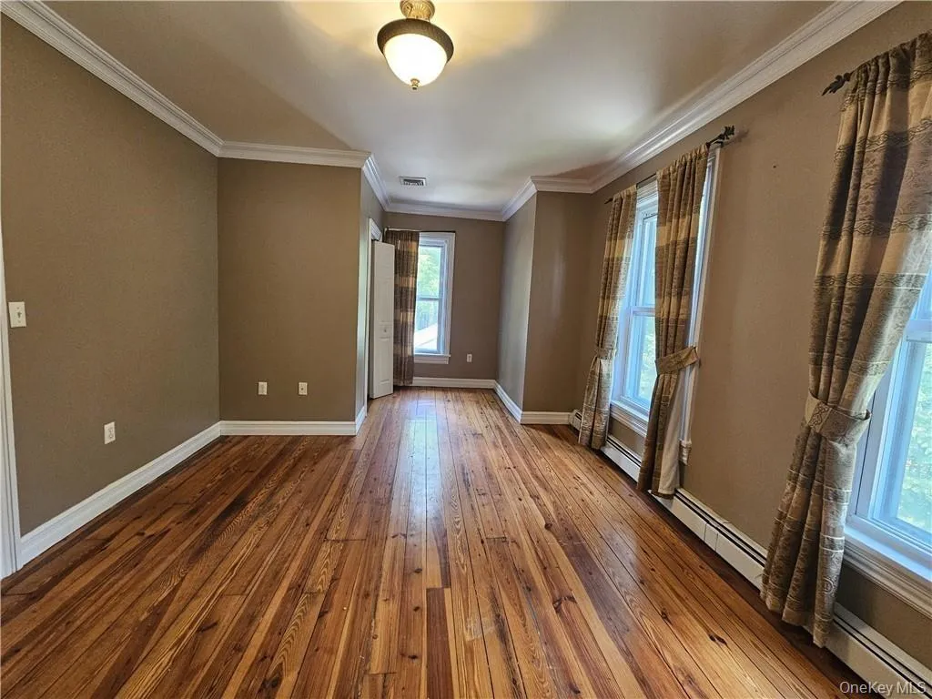 665 State Route 32, Woodbury, NY, 4 Bedrooms Bedrooms, 6 Rooms Rooms,2 BathroomsBathrooms,Residential Lease,For Rent,State Route 32,0,967883 665 State Route 32, Woodbury, NY, 4 Bedrooms Bedrooms, 6 Rooms Rooms,2 BathroomsBathrooms,Residential Lease,For Rent,State Route 32,0,967883